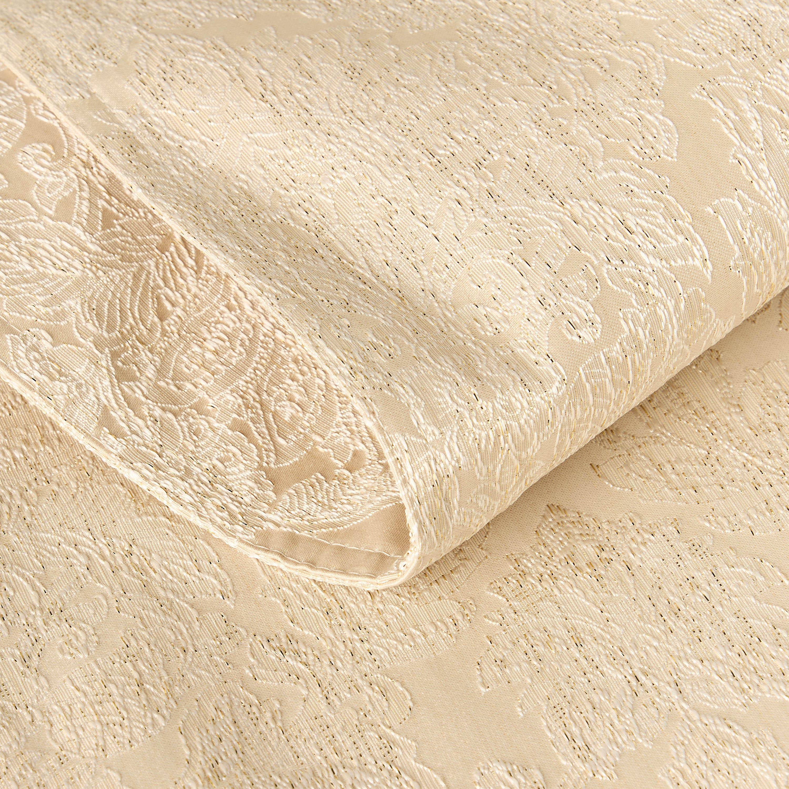 Alma Jacquard Runner - 33x180 cm-household-dining-tablelinen-runnersandtablecovers-image-2
