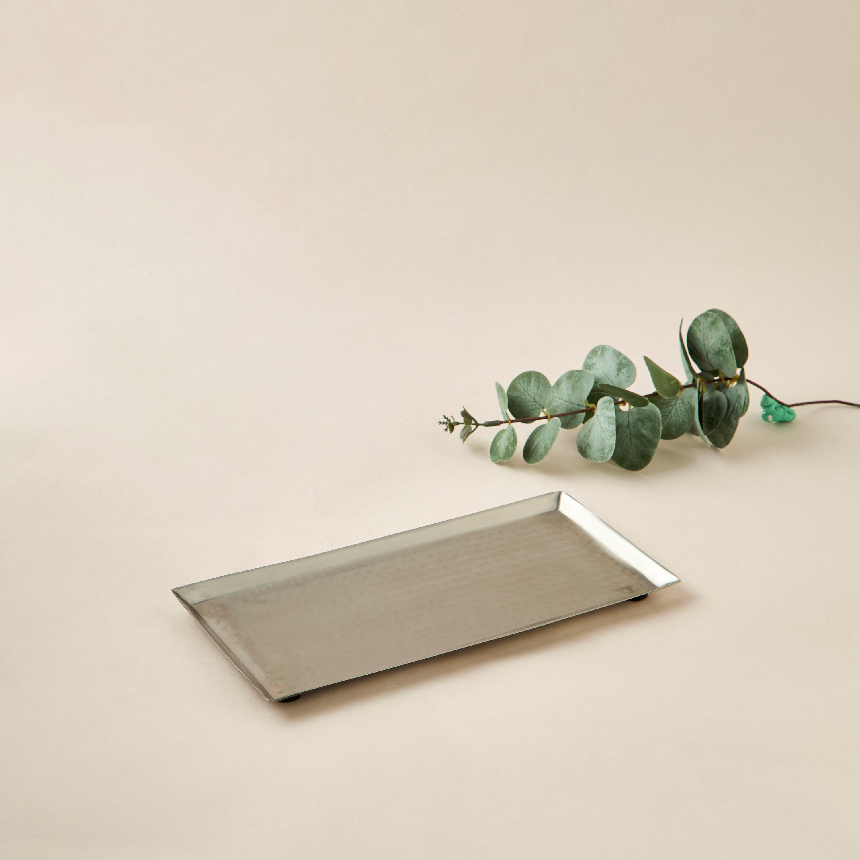 Metallic Hammered Tray-household-bathandlaundry-bathaccessories-toweltraysandplatforms-image-2