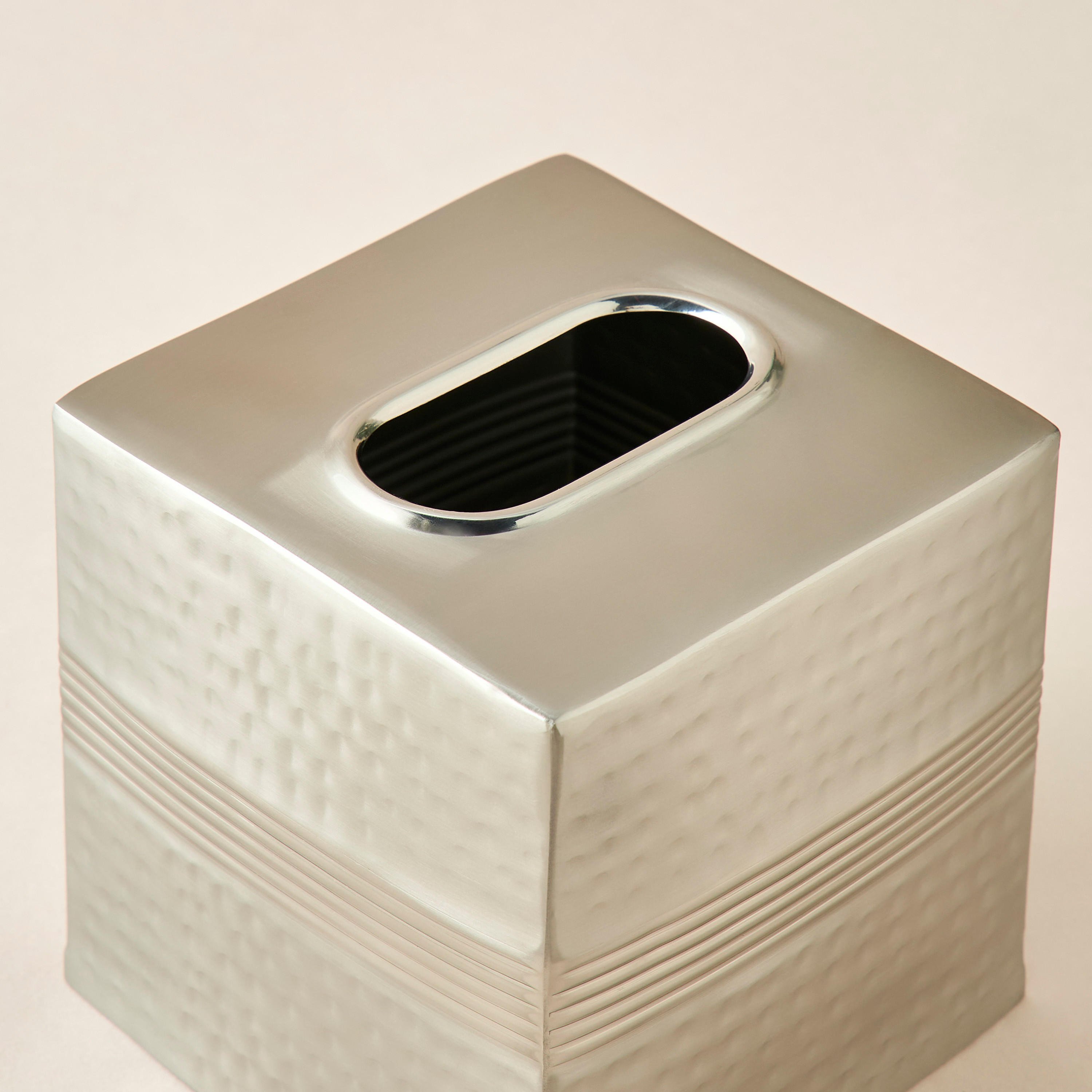 Metallic Hammered Tissue Box-household-bathandlaundry-bathaccessories-tissueboxesandcottonjars-image-4