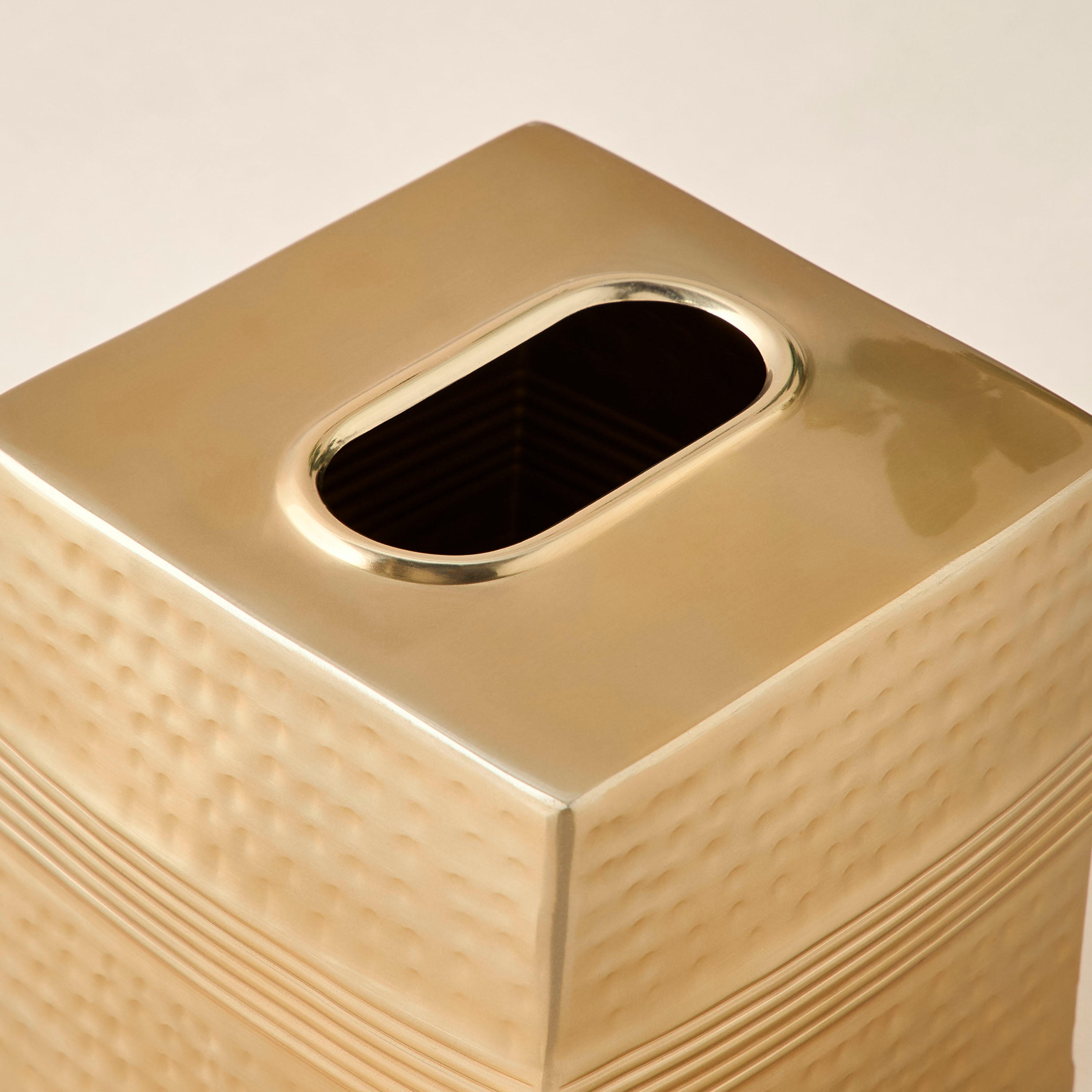 Metallic Hammered Tissue Box-household-bathandlaundry-bathaccessories-tissueboxesandcottonjars-image-4