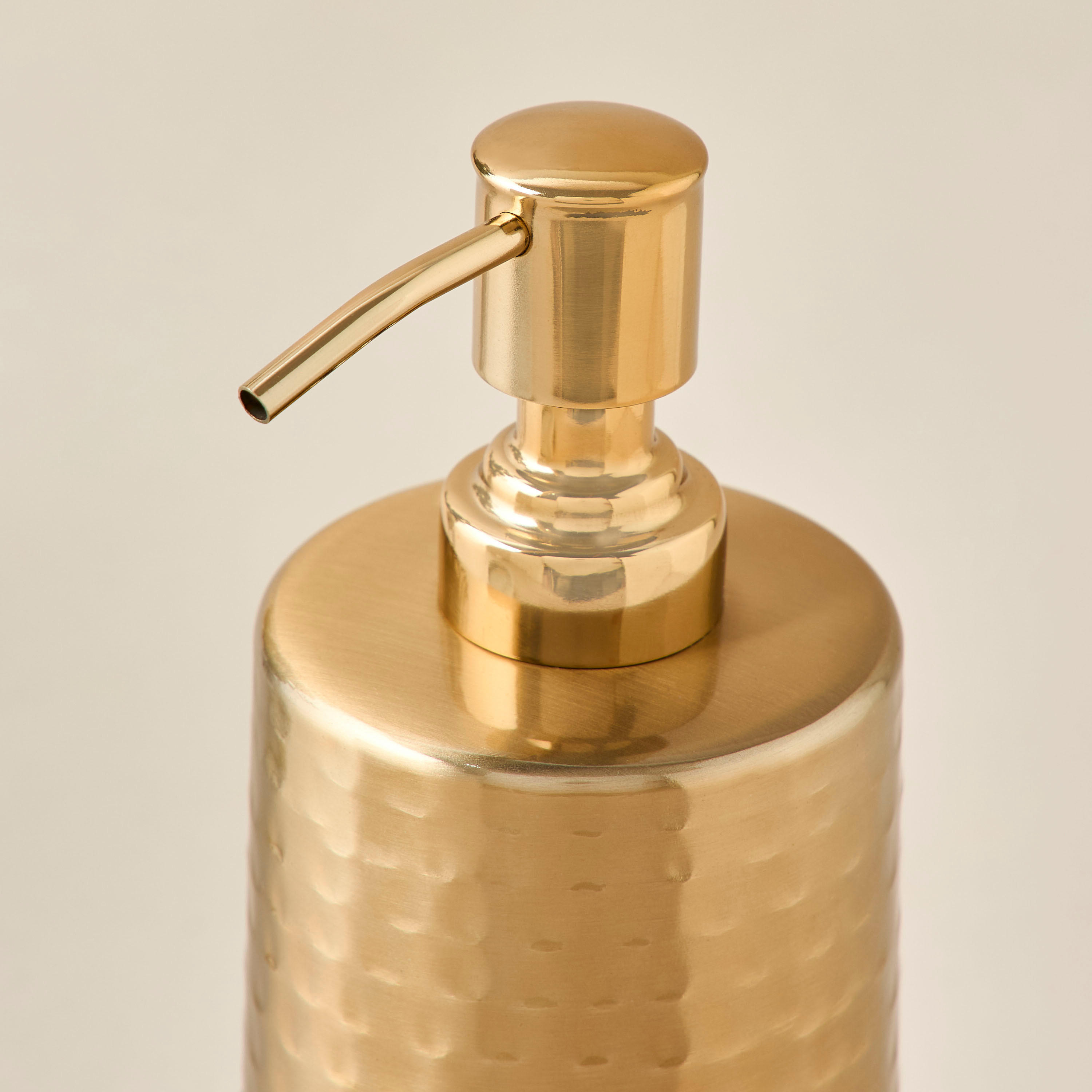 Metallic Hammered Lotion Dispenser-household-bathandlaundry-bathaccessories-soapdishesanddispensers-image-2
