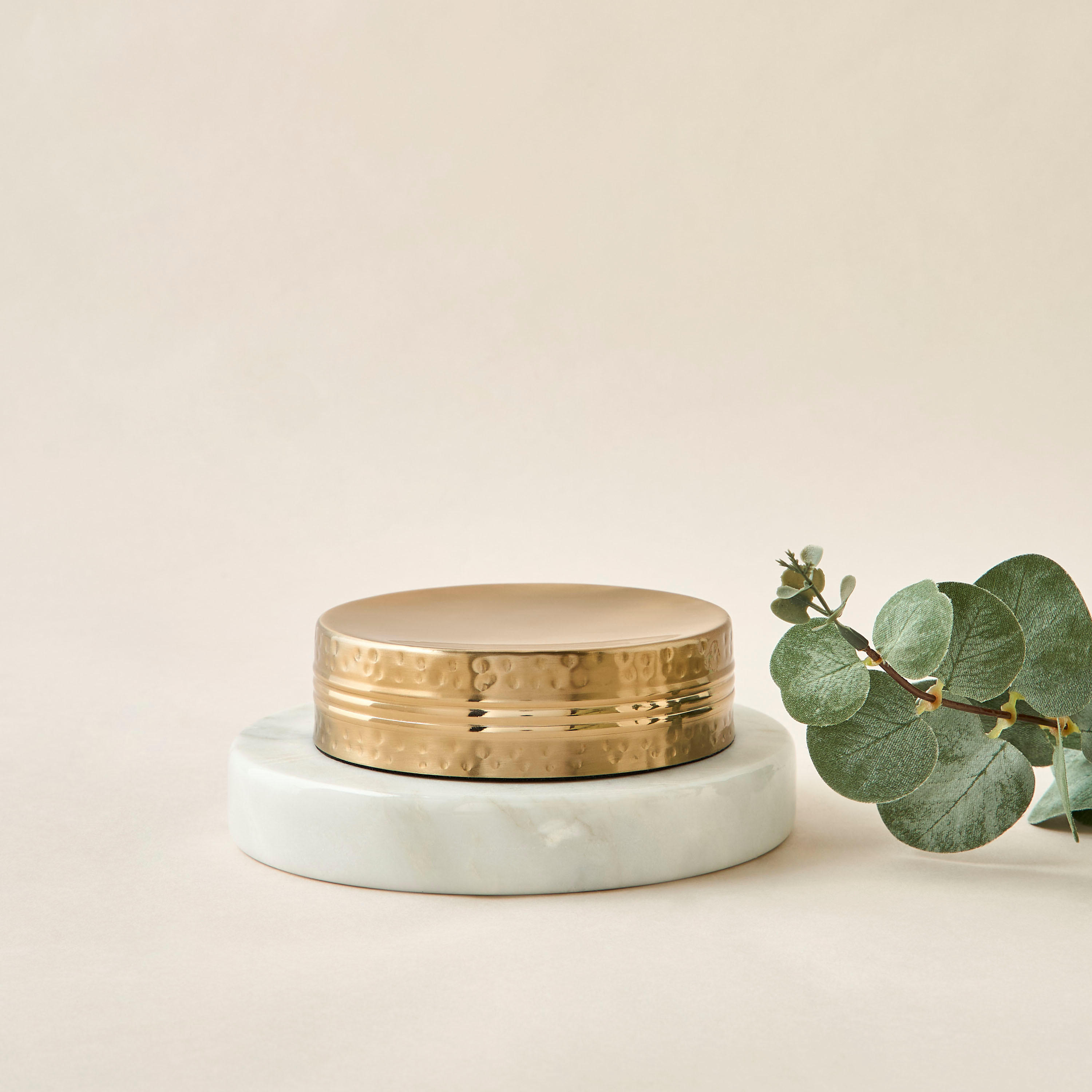 Hammered Soap Dish-household-bathandlaundry-bathaccessories-soapdishesanddispensers-image-1