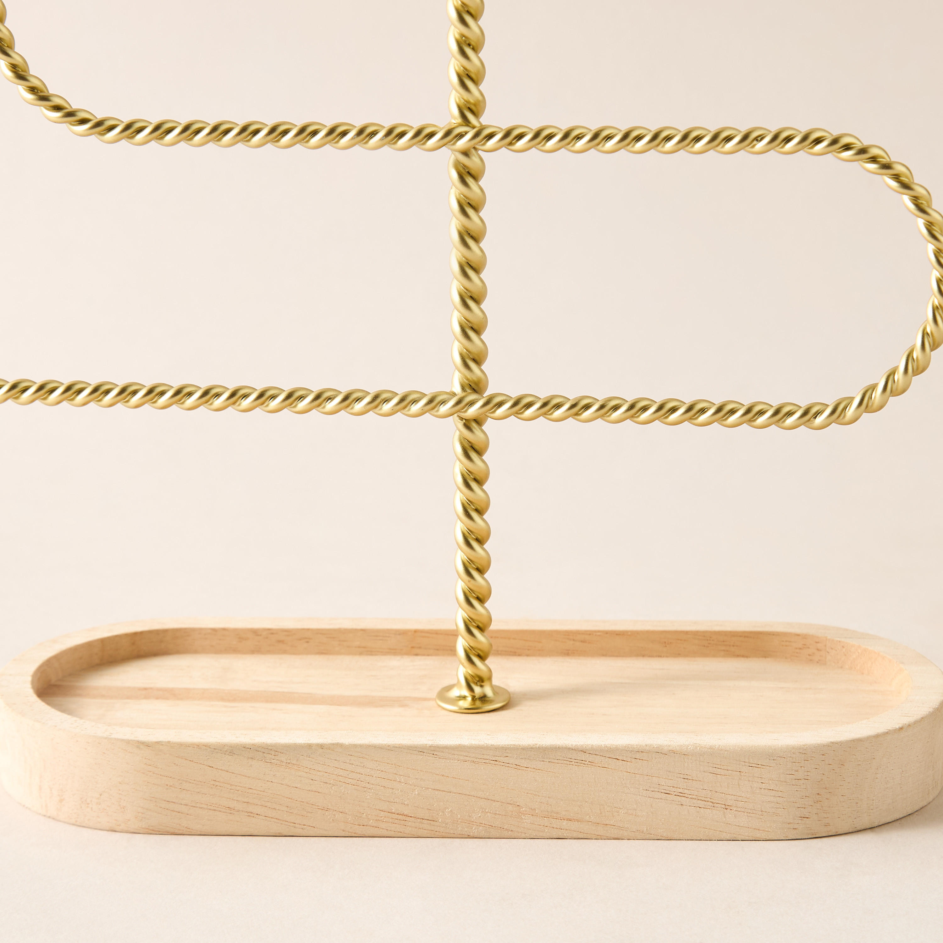 Metallic Twisted Detail Jewellery Stand-household-storage-jewelleryorganizing-jewelleryboxesandstands-image-2