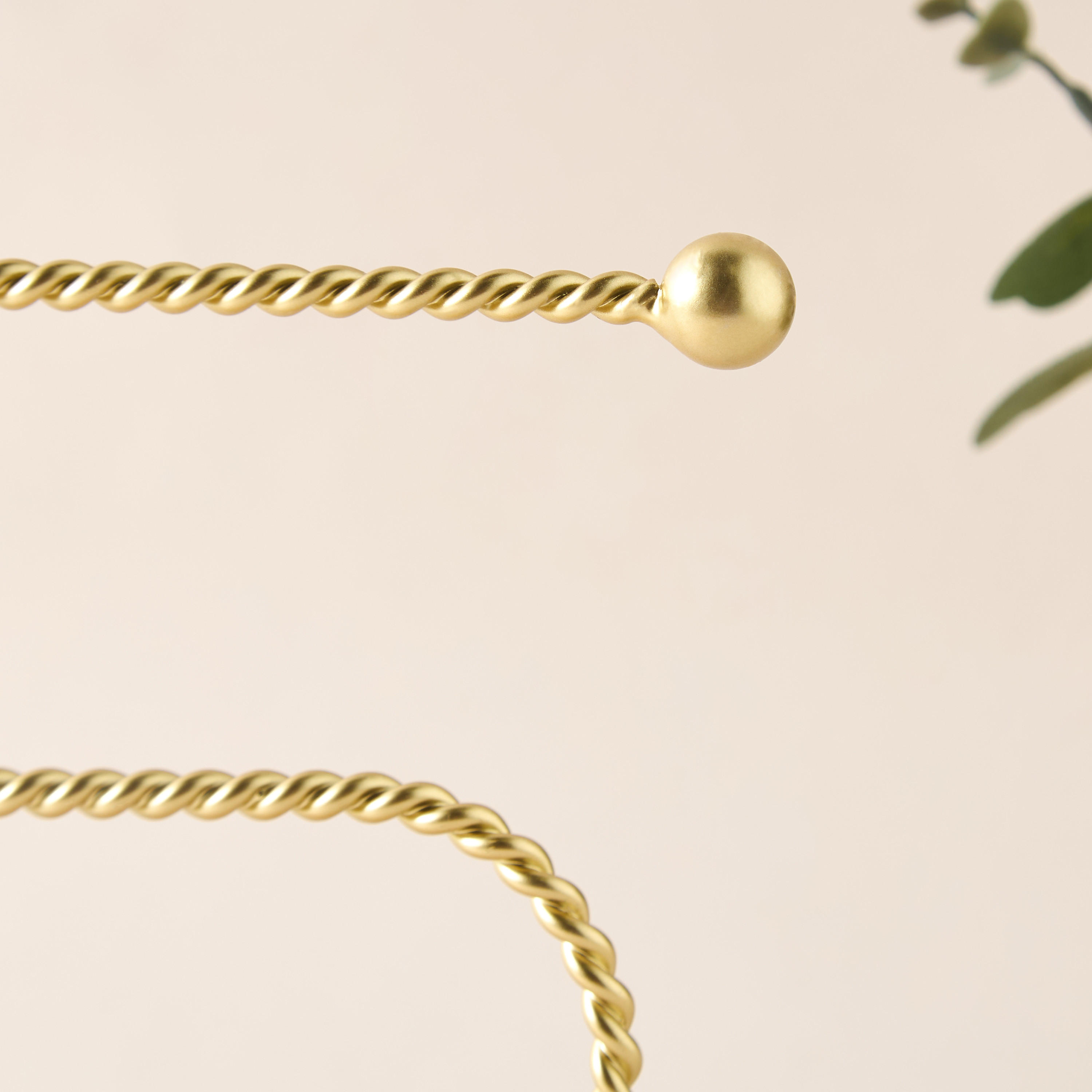 Metallic Twisted Detail Jewellery Stand-household-storage-jewelleryorganizing-jewelleryboxesandstands-image-3