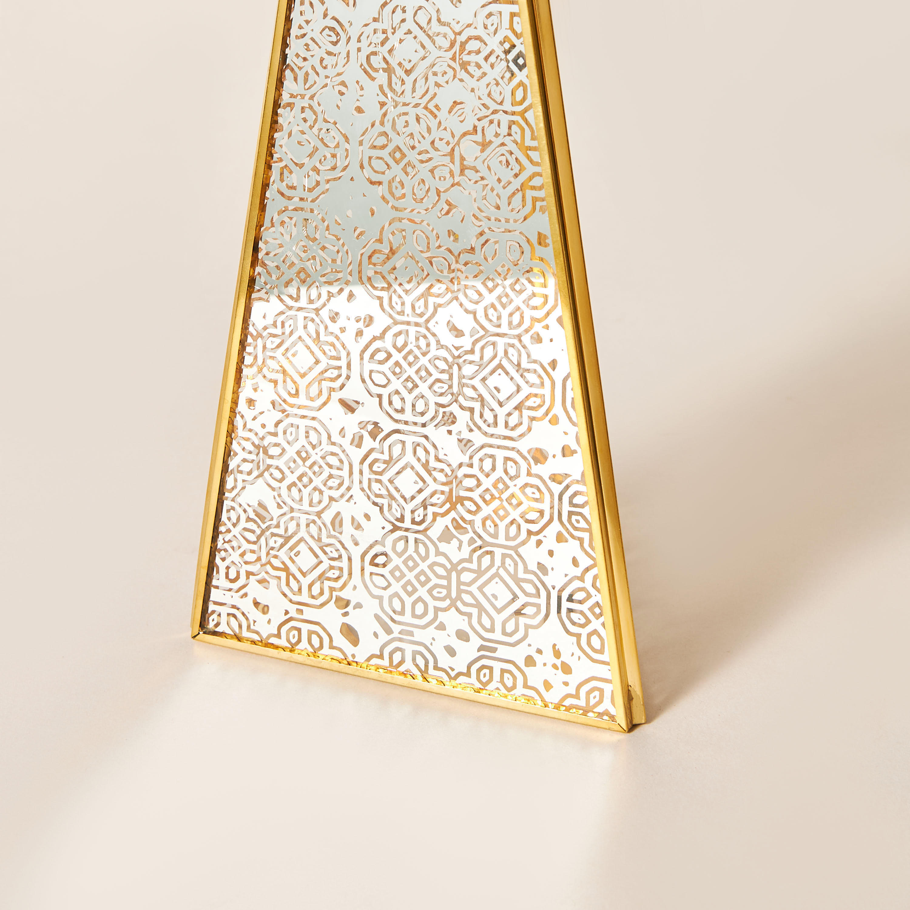 Decorative LED Triangle Accent - 13x13 cms-household-decor-decorativeobjectsandsculptures-image-5
