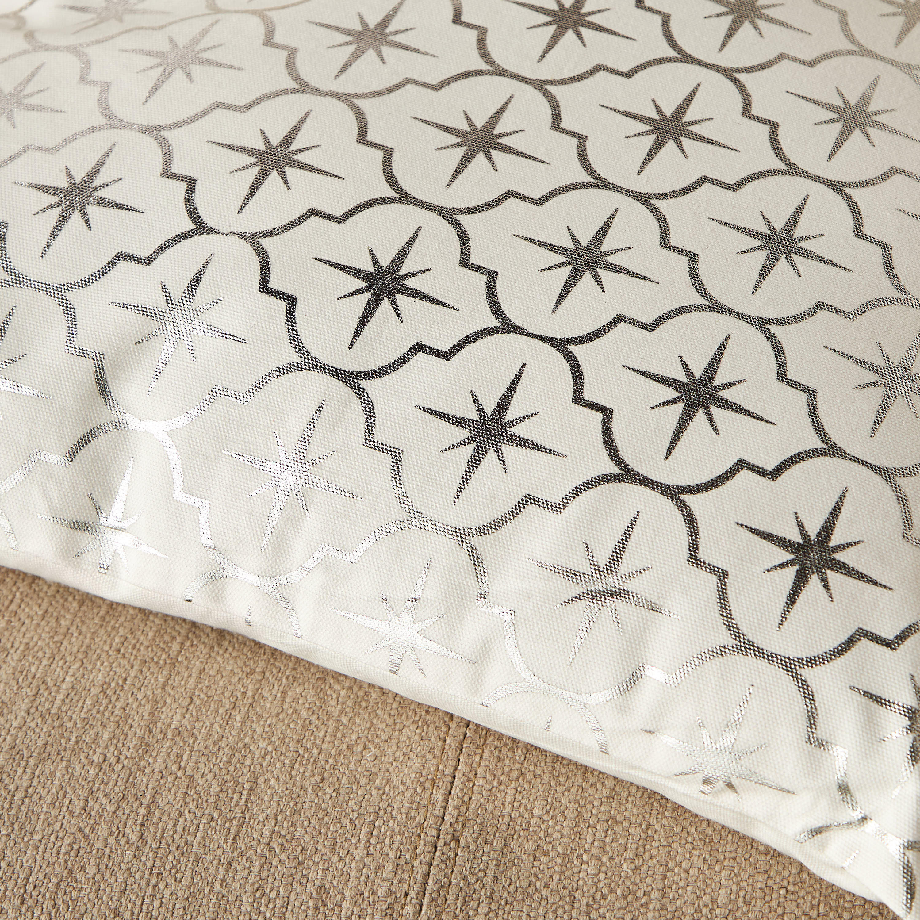Star Print 2-Piece Filled Cushion Set - 45x45 cms-household-cushionsandthrows-filledcushions-decorativecushions-image-3