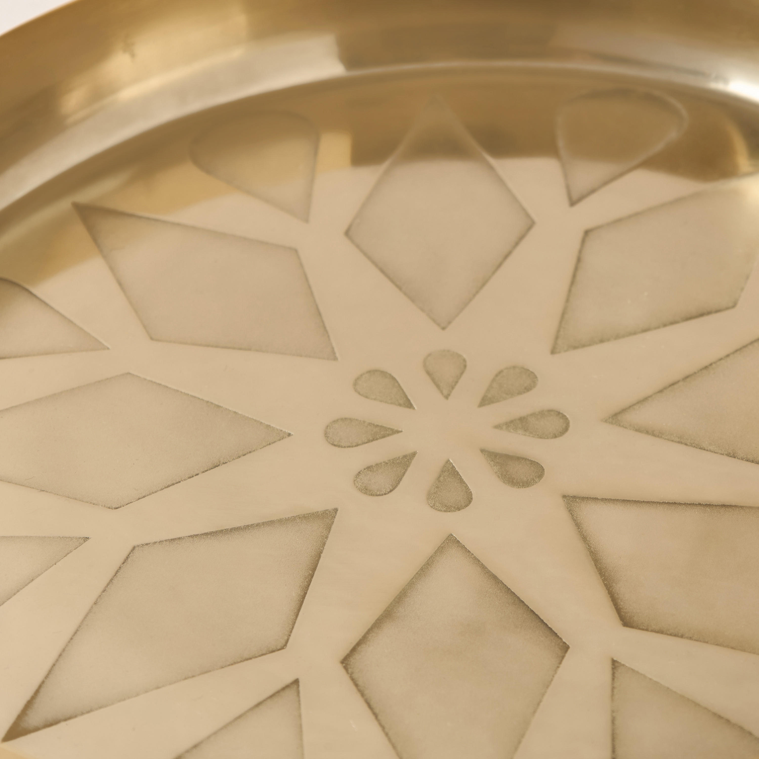 Star Textured Metallic Bowl - 30x12 cms-household-decor-vasesandbowls-image-3
