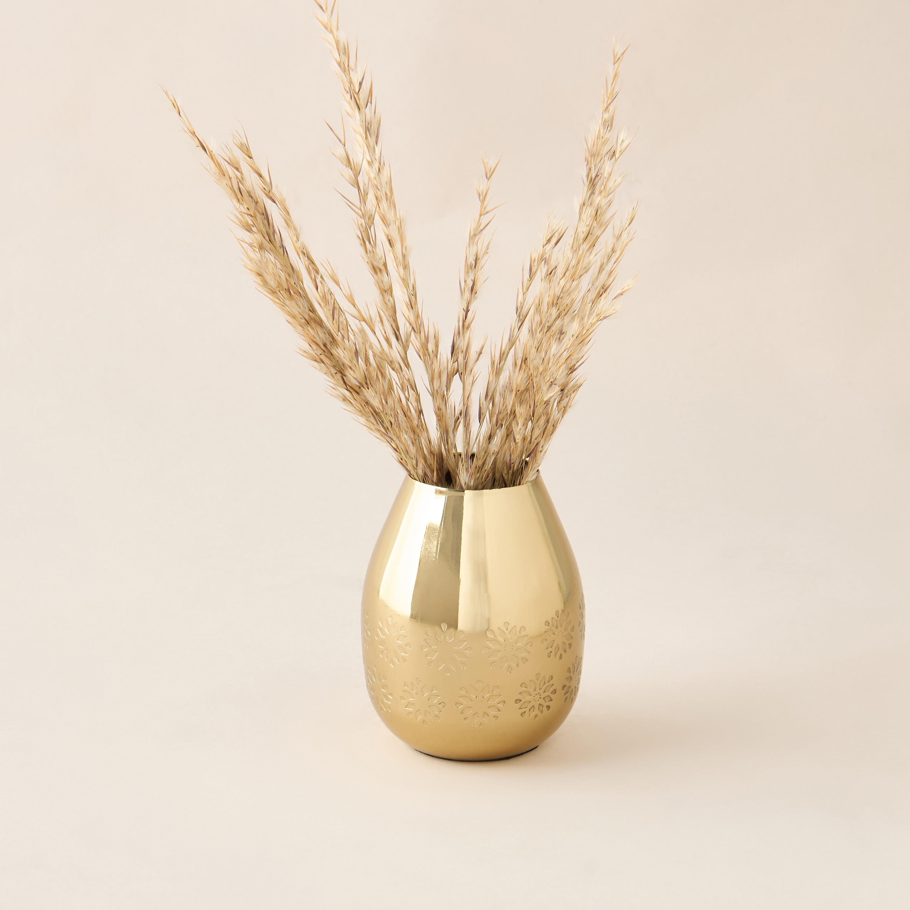 Star Textured Metallic Vase - 8x10 cms-household-decor-vasesandbowls-image-2