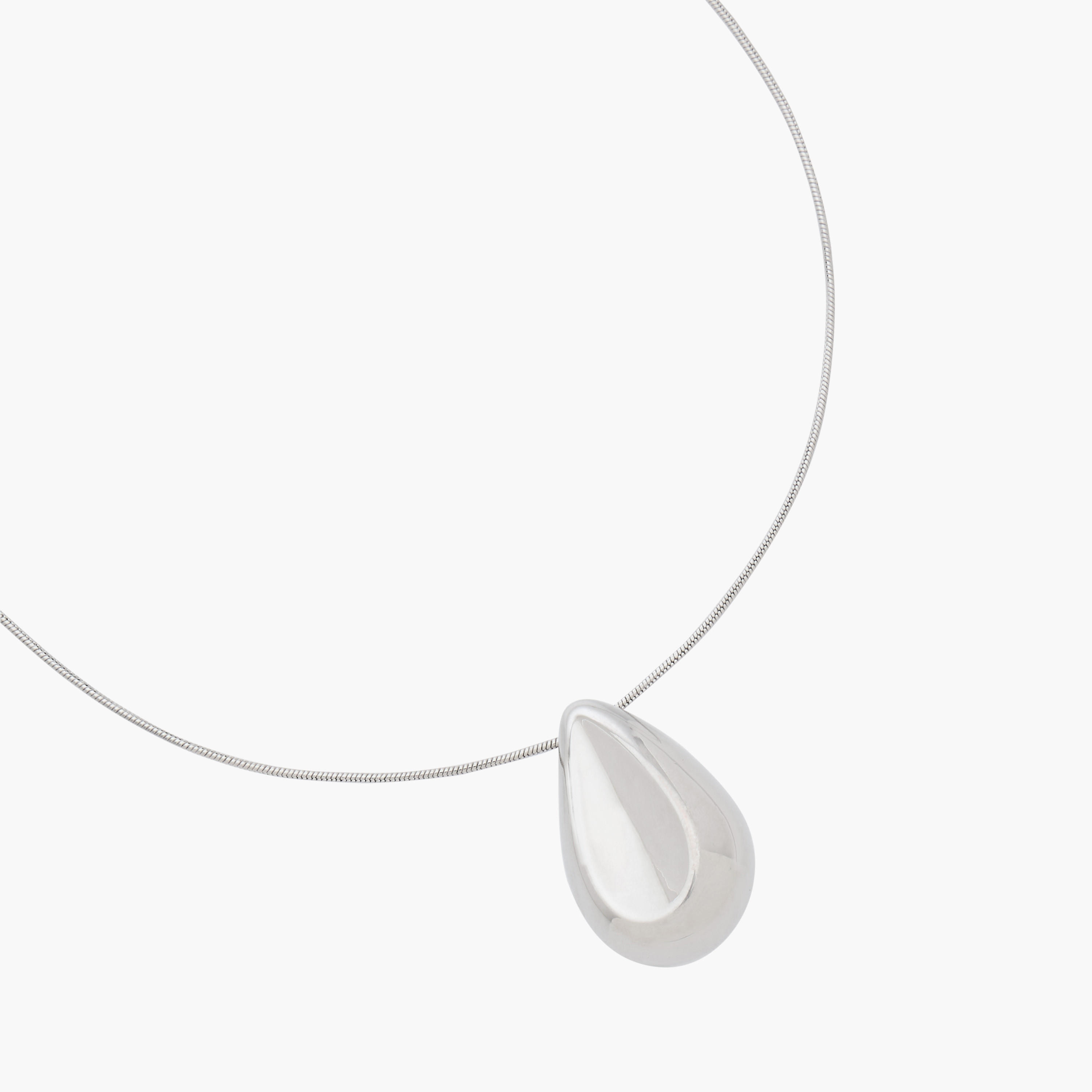 Metallic Necklace with Tear Drop Pendant-women-watchesandjewellery-jewellery-necklacesandpendants-image-2
