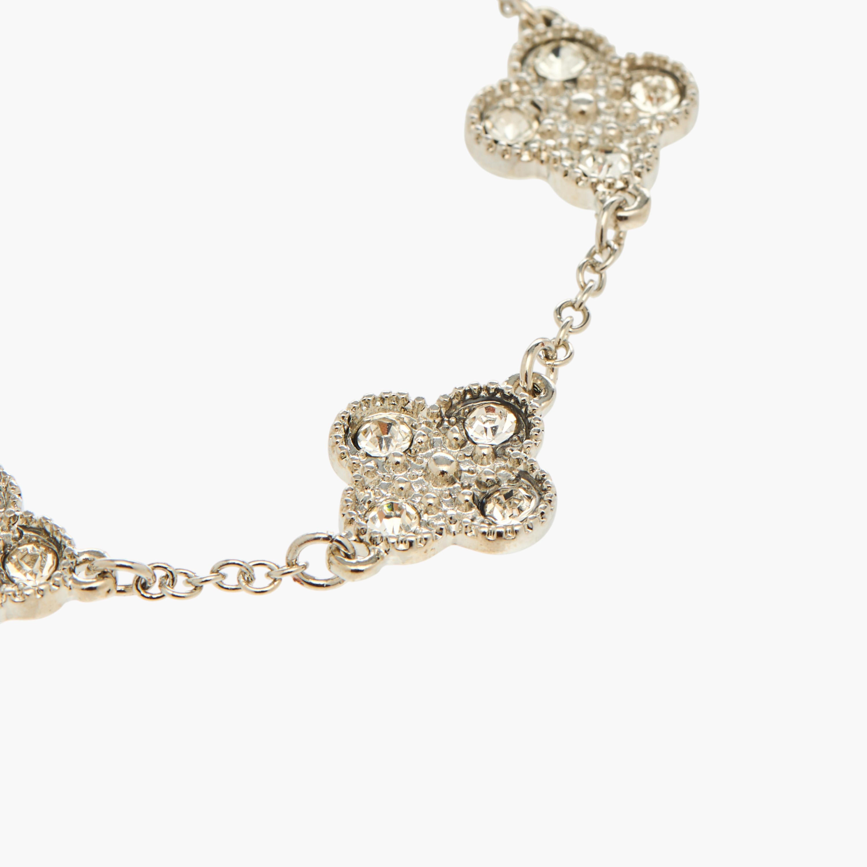 Silver Tone Clover Charm Bracelet-women-watchesandjewellery-jewellery-banglesandbracelets-image-5