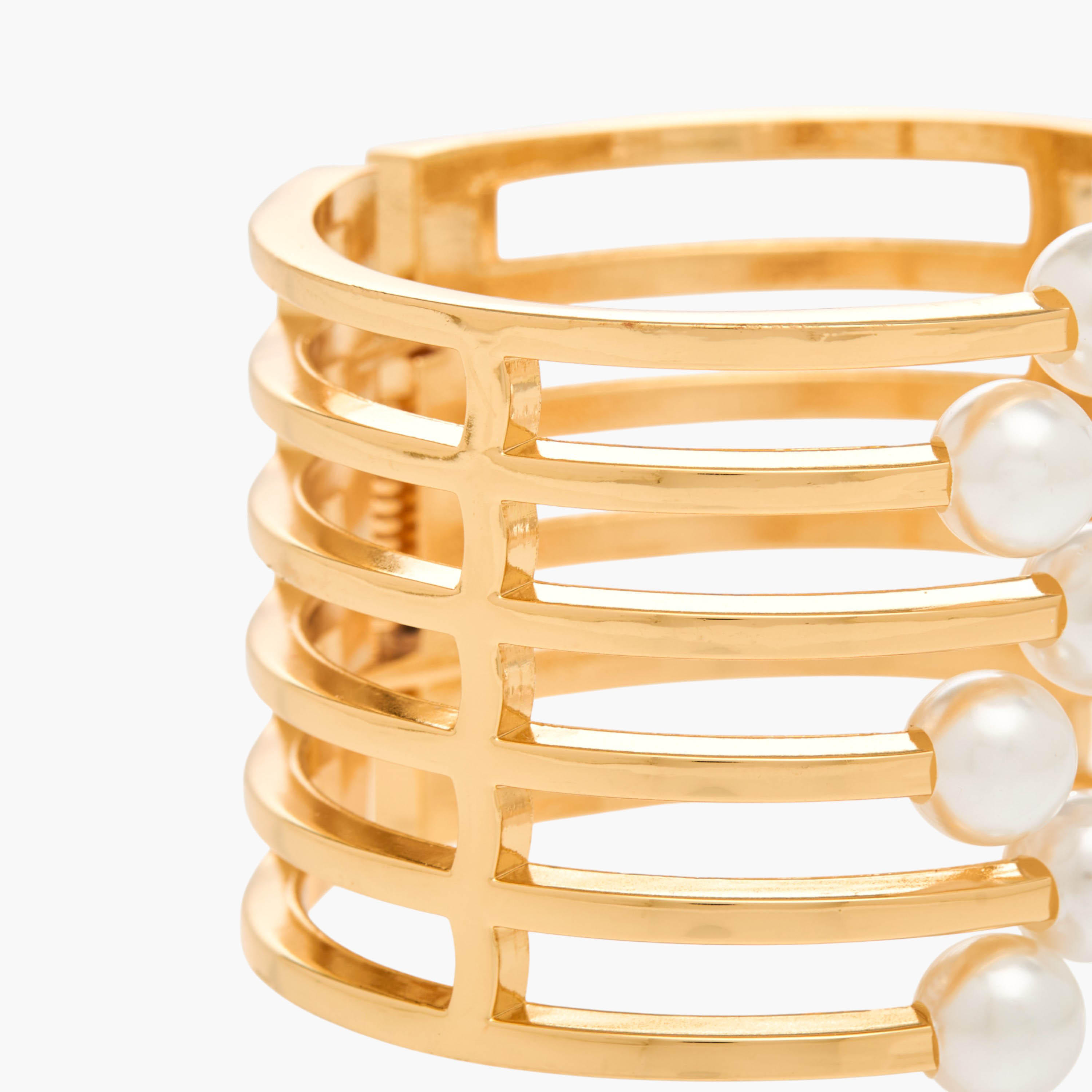 سوار معدن ذهبي بتزيينات لؤلؤ-women-watchesandjewellery-jewellery-banglesandbracelets-image-4