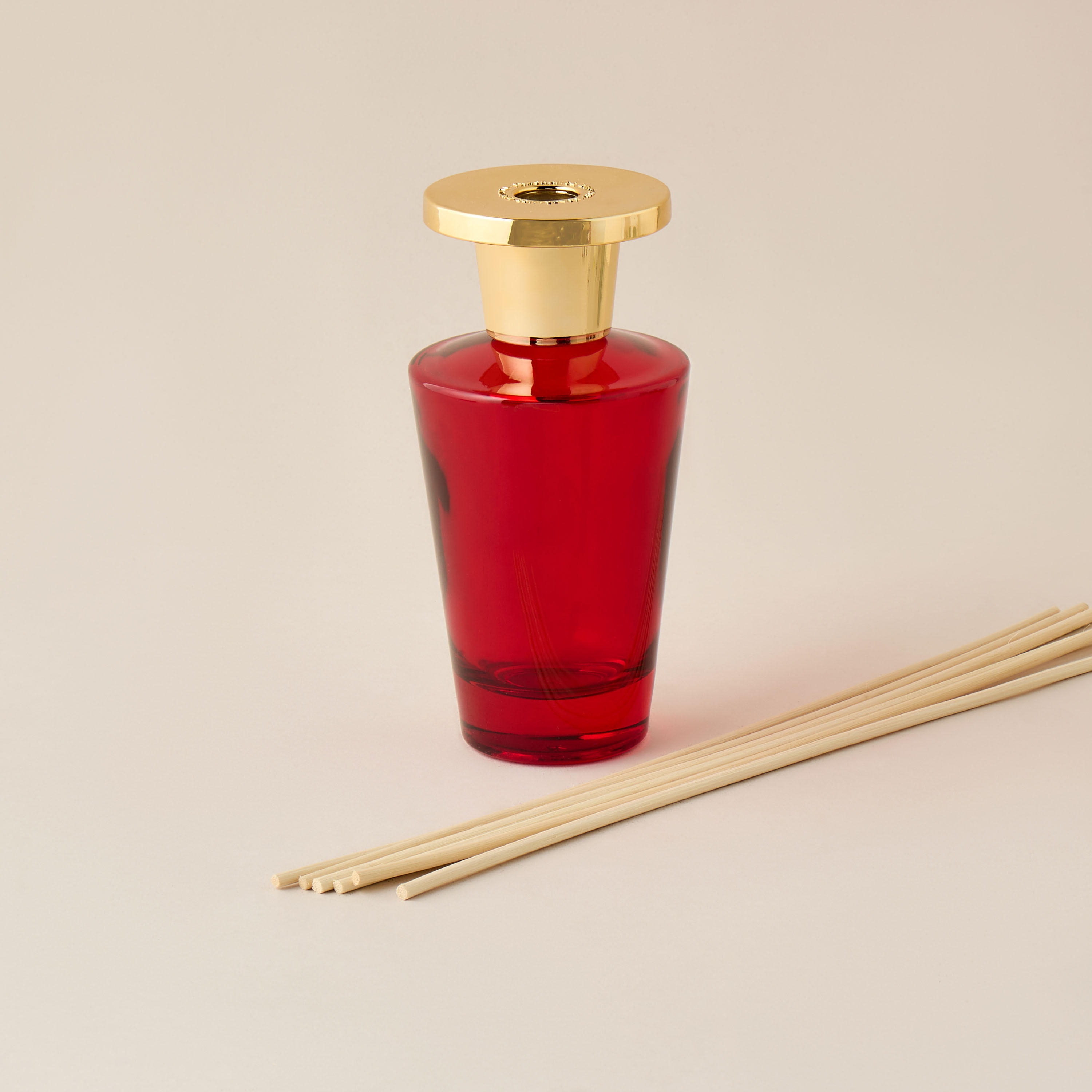 طقم موزع عطور بأعواد خشبية كاراميل دريم من سنتد لندن - 300 مل-household-homefragrance-reeddiffusers-image-3
