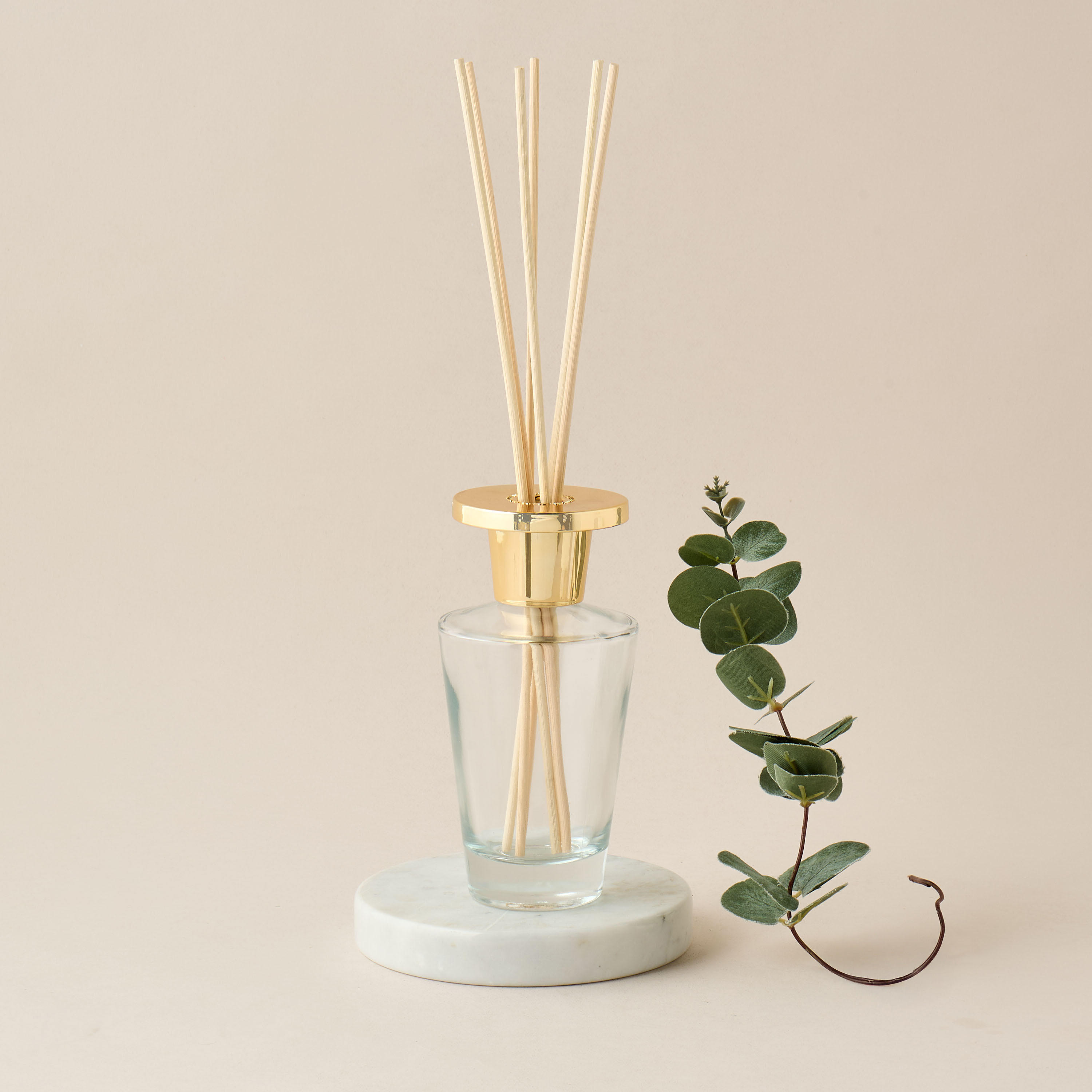 طقم موزع عطور بأعواد خشبية كاراميل دريم من سنتد لندن - 300 مل-household-homefragrance-reeddiffusers-image-4
