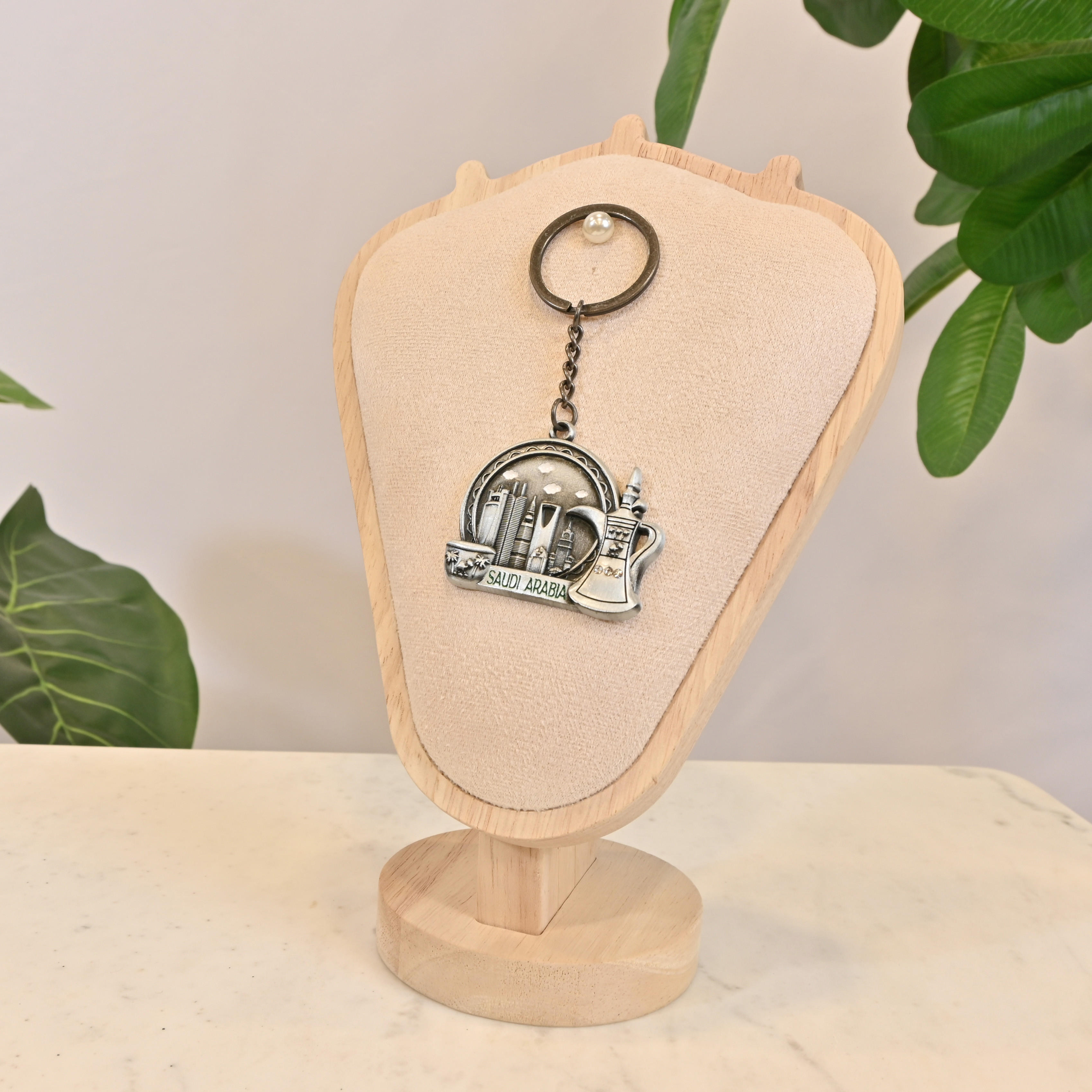 Crafted by Lifestyle Saudi Arabia Souvenir Keychain-household-walldecorandmirrors-wallaccessories-image-1