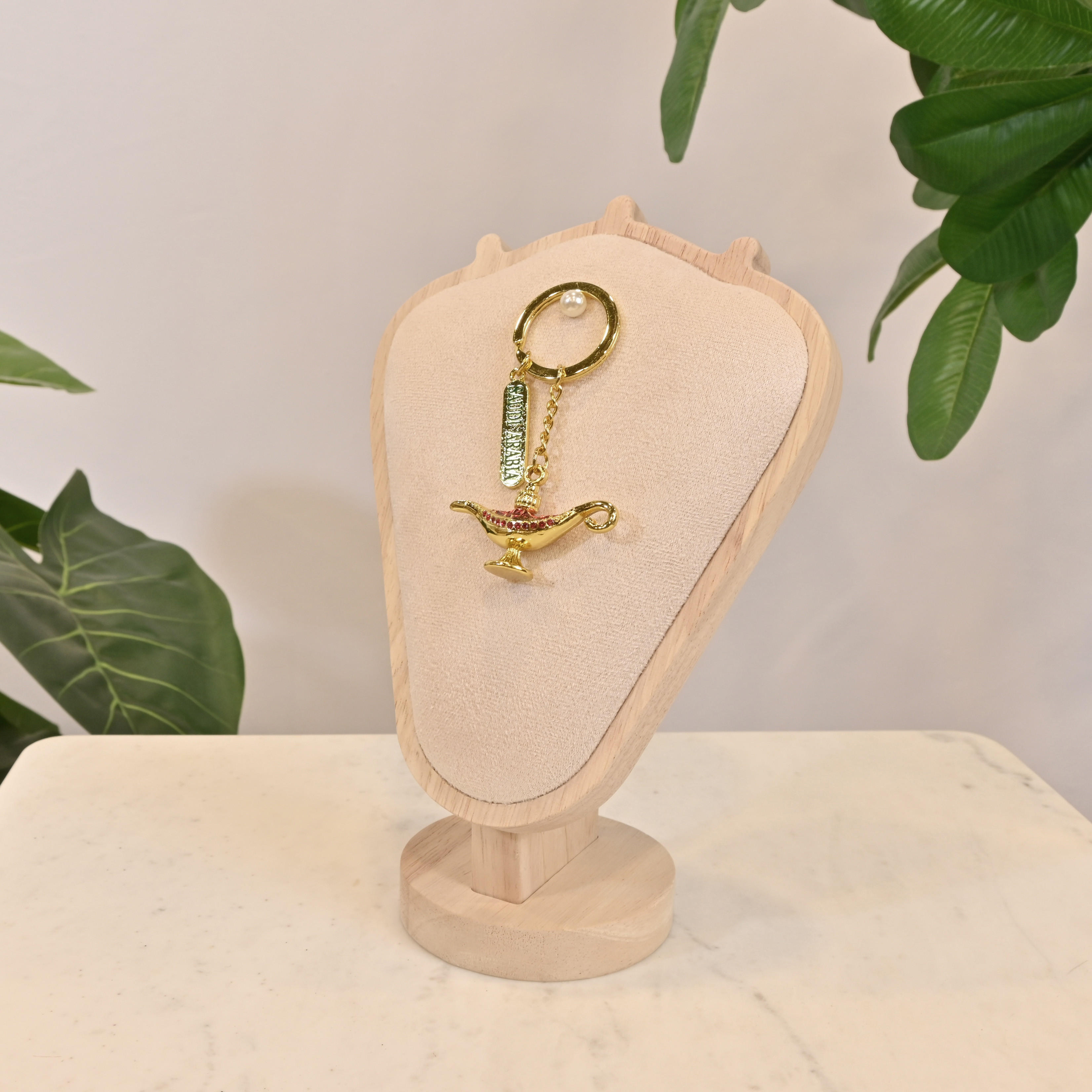 Crafted by Lifestyle Aladdin Lamp Keychain-household-walldecorandmirrors-wallaccessories-image-1