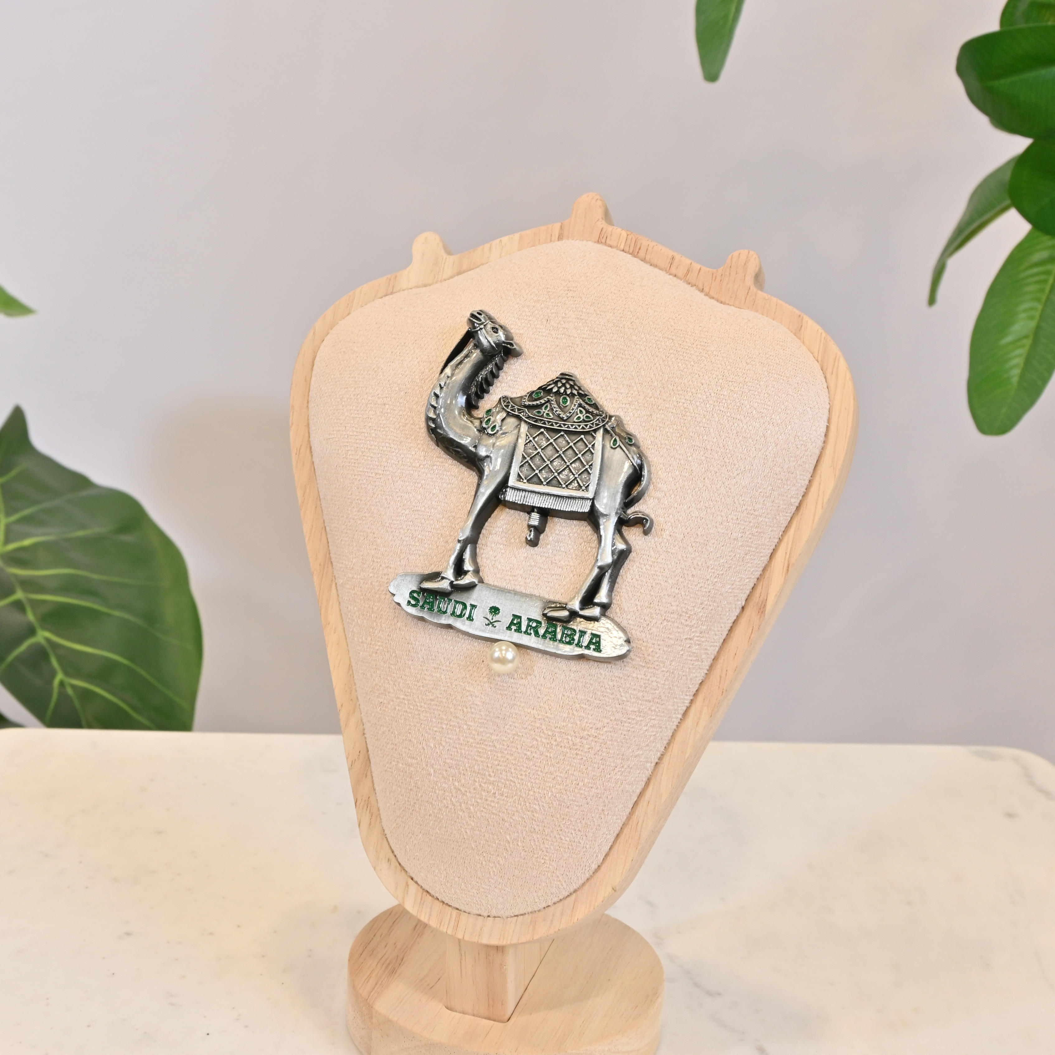 Crafted by Lifestyle Camel Design Souvenir Magnet-household-walldecorandmirrors-wallaccents-image-1