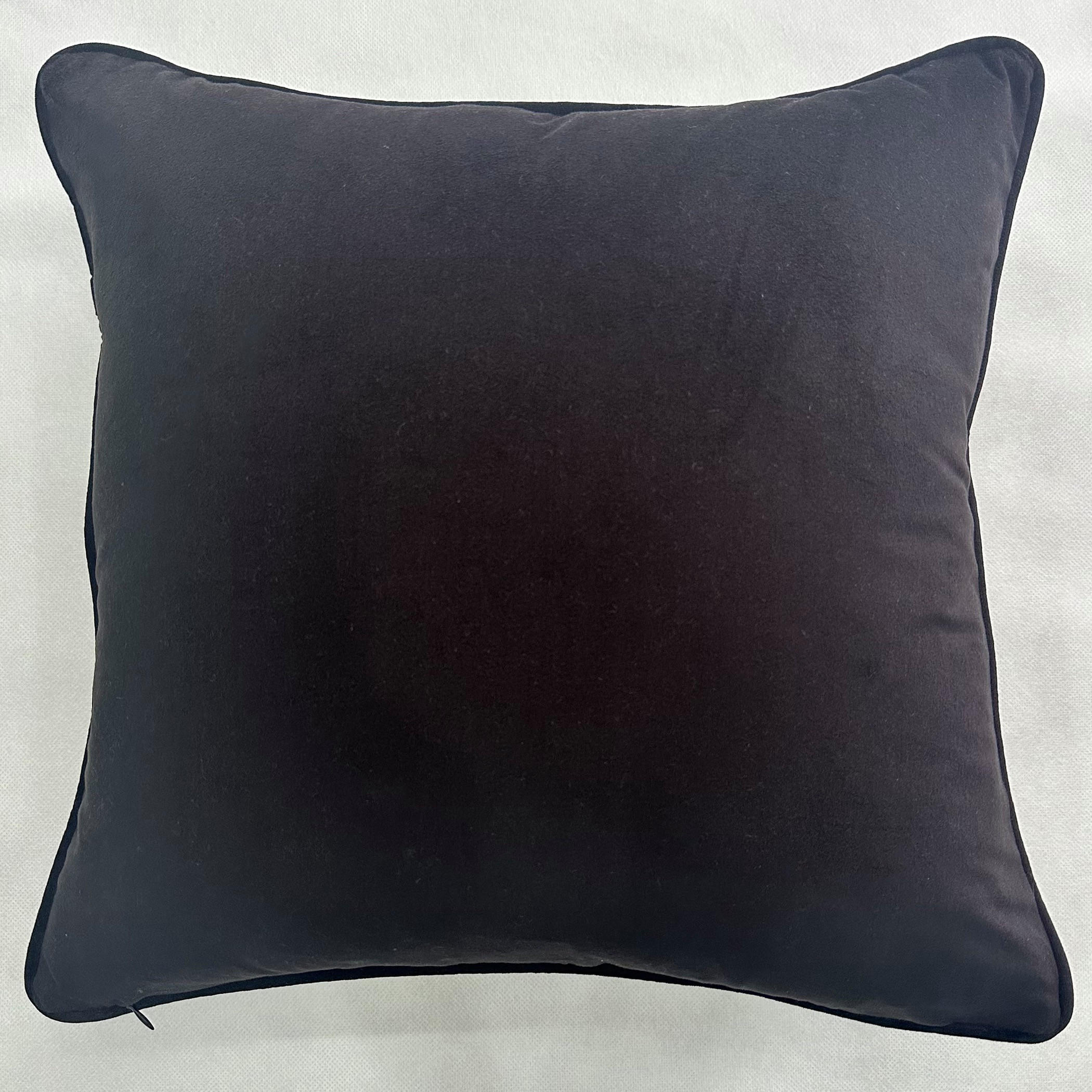 يونيك هوم وسادة مربعة بنسيج مزخرف وحواف سوداء-household-cushionsandthrows-filledcushions-decorativecushions-image-2