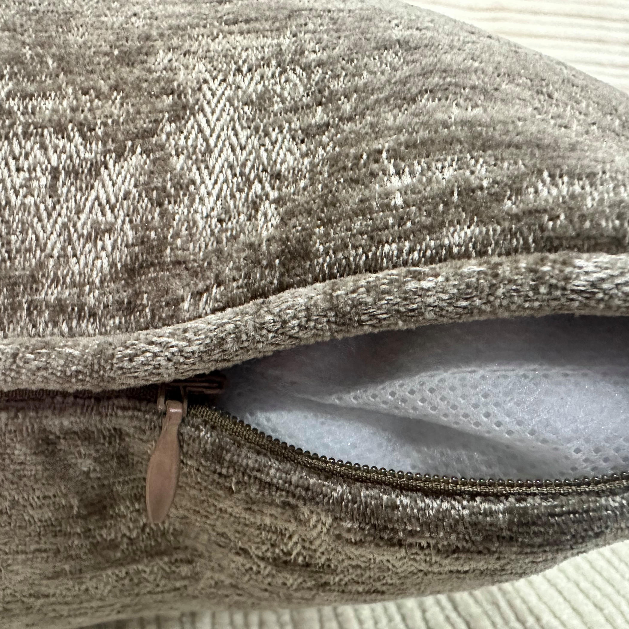Unique Home Textured Chenille Jacquard Cushion-household-cushionsandthrows-filledcushions-decorativecushions-image-4