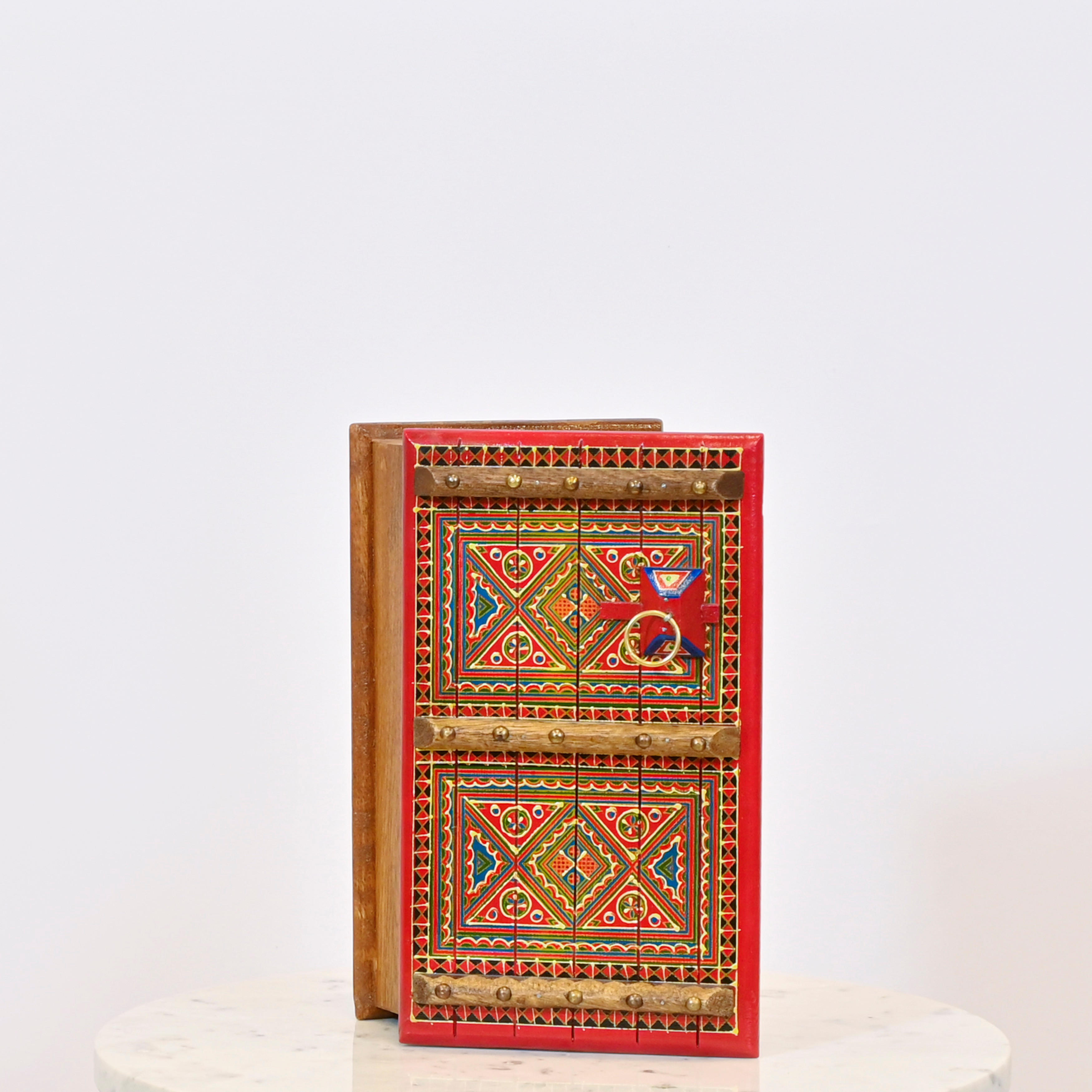 Crafted by Lifestyle Traditional Saudi Decorative Box-household-decor-boxesandtrays-image-1