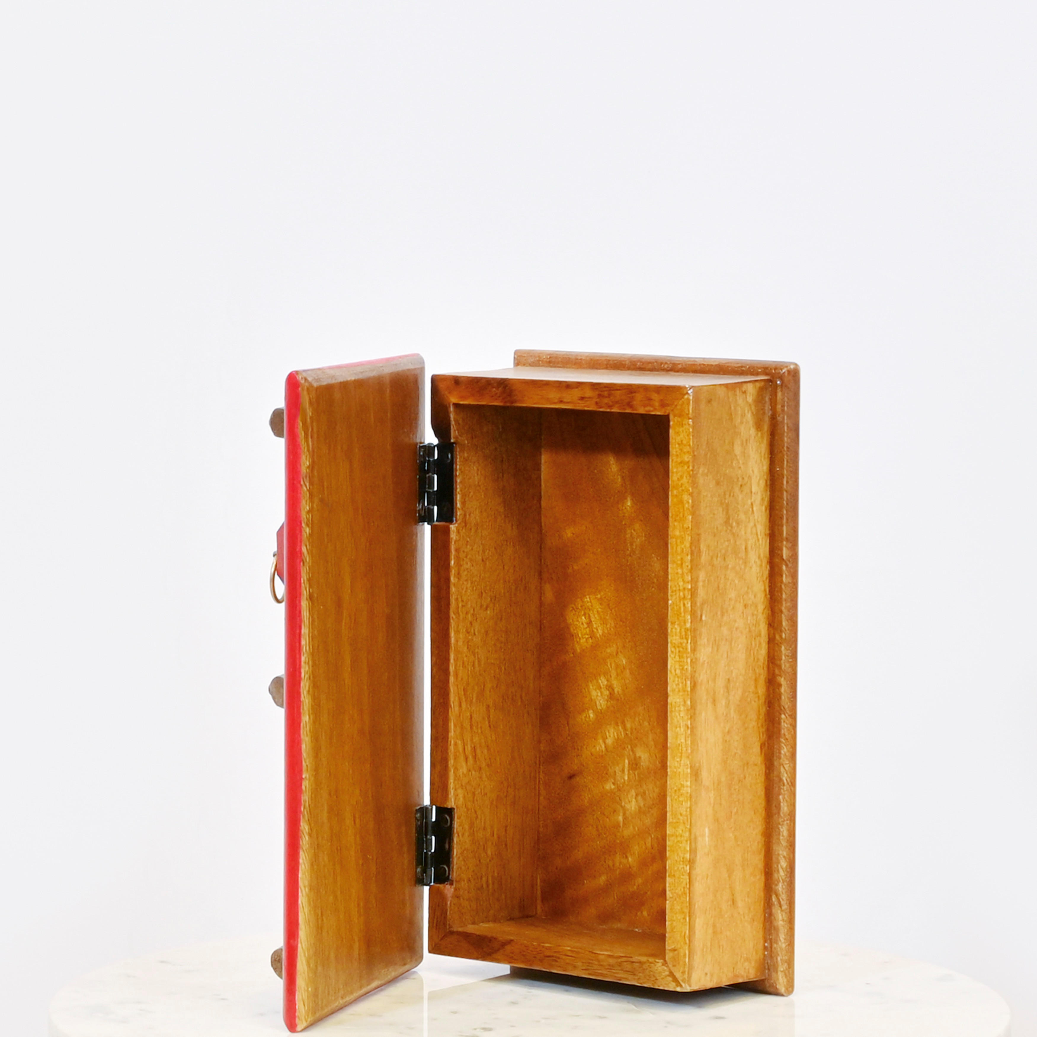 Crafted by Lifestyle Traditional Saudi Decorative Box-household-decor-boxesandtrays-image-2