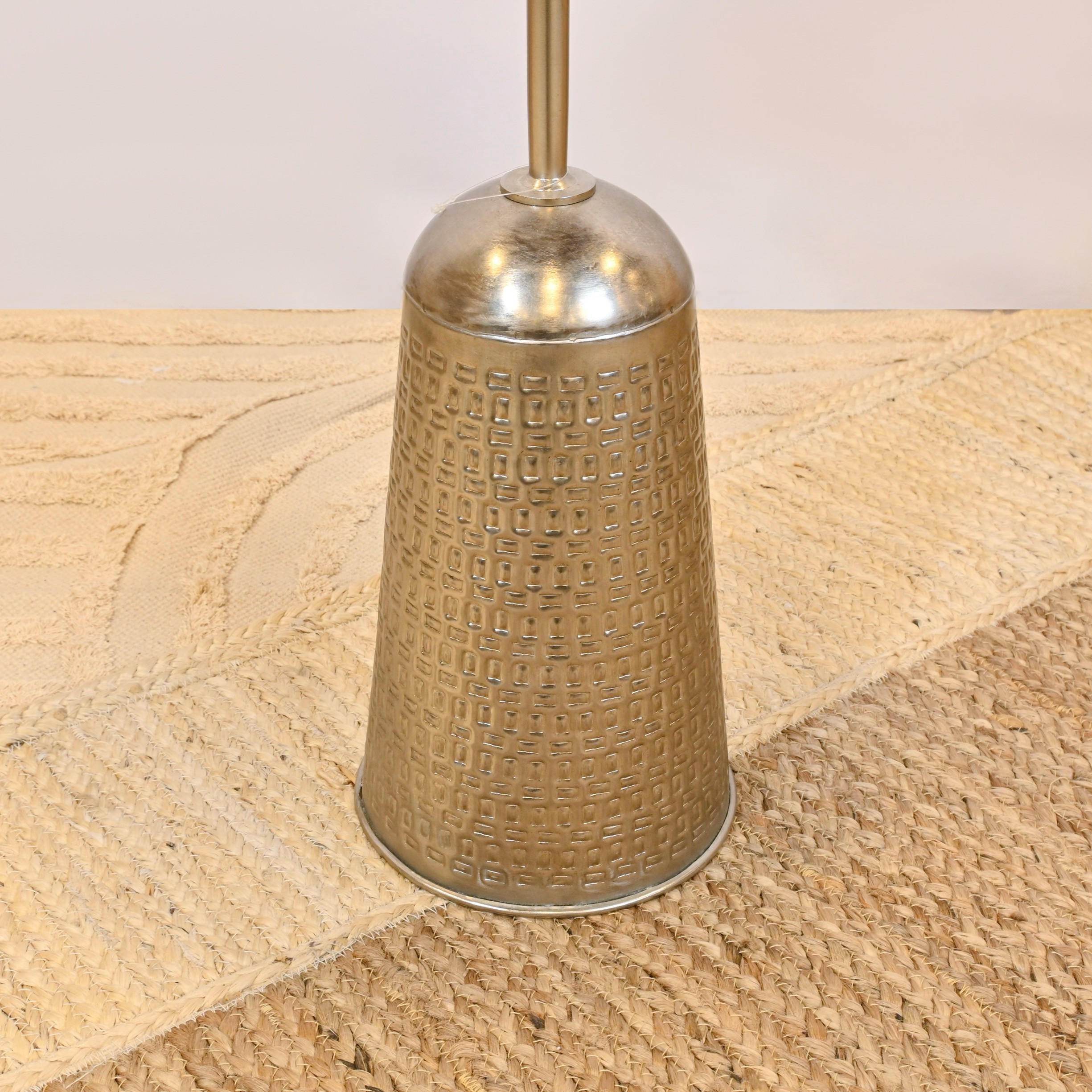 Crafted by Lifestyle Round Marble Accent Table-household-dining-tablelinen-napkinsandaccessories-image-4