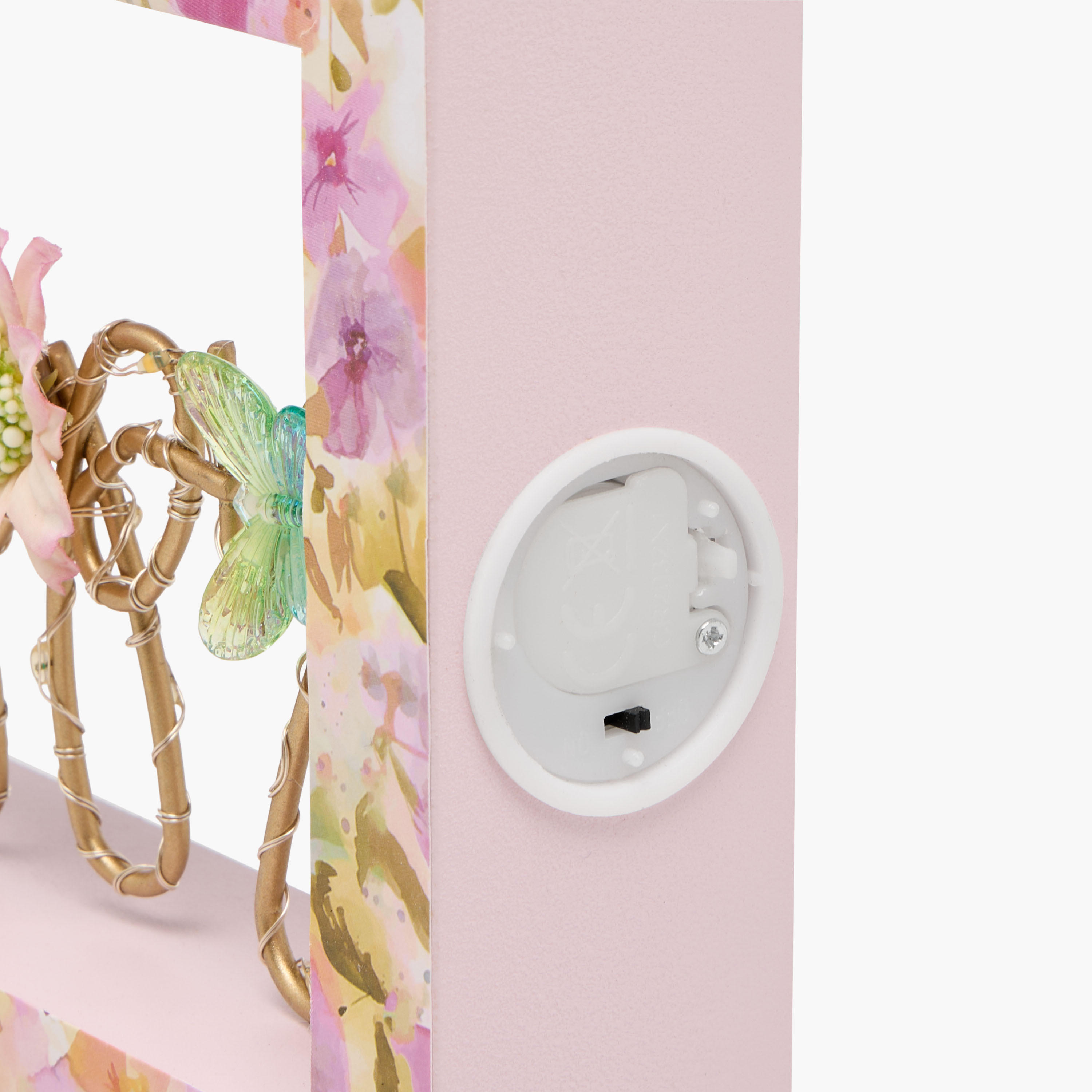 برواز بتزيينات فراشة معدن وكلمة ليد-household-walldecorandmirrors-photoframes-image-4