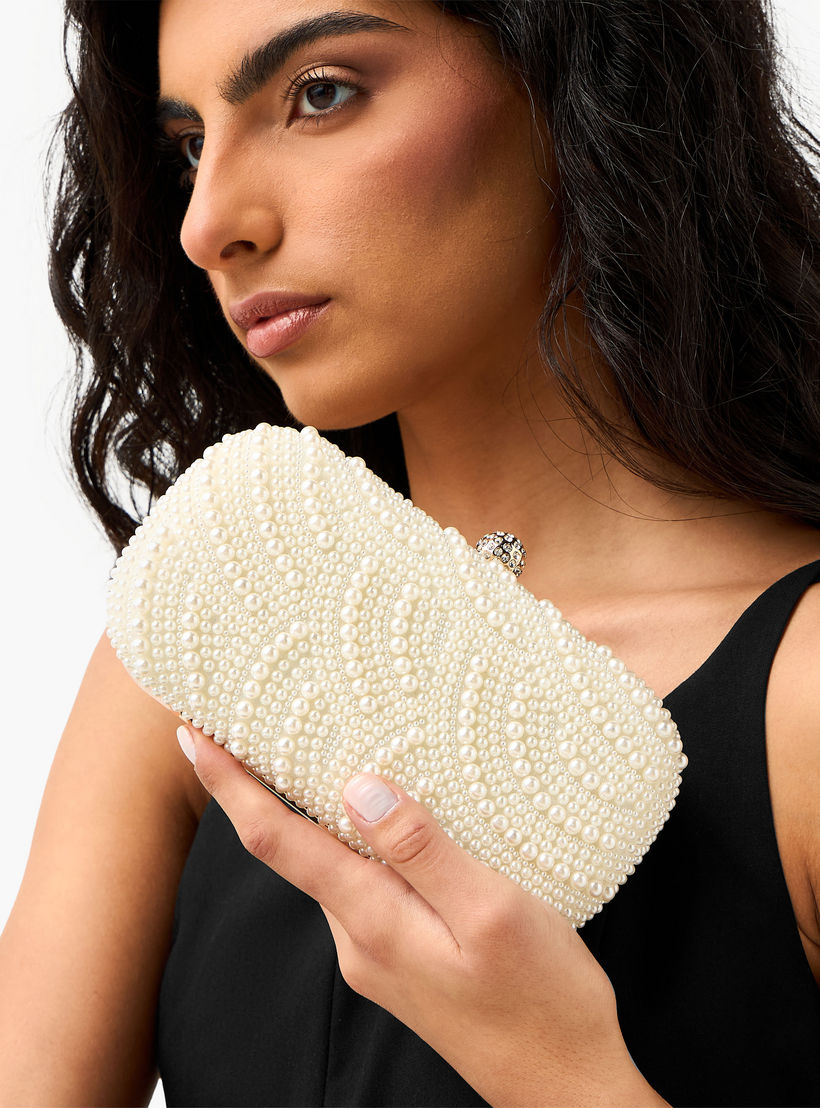 شنطة كلاتش مزينة باللؤلؤ بحزام سلسلة من ساشا-women-bagsandwallets-handbags-image-2