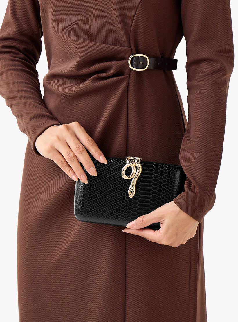 شنطة كلاتش بارزة الملمس بحزام سلسلة قابل للفصل من ساشا-women-bagsandwallets-handbags-image-2