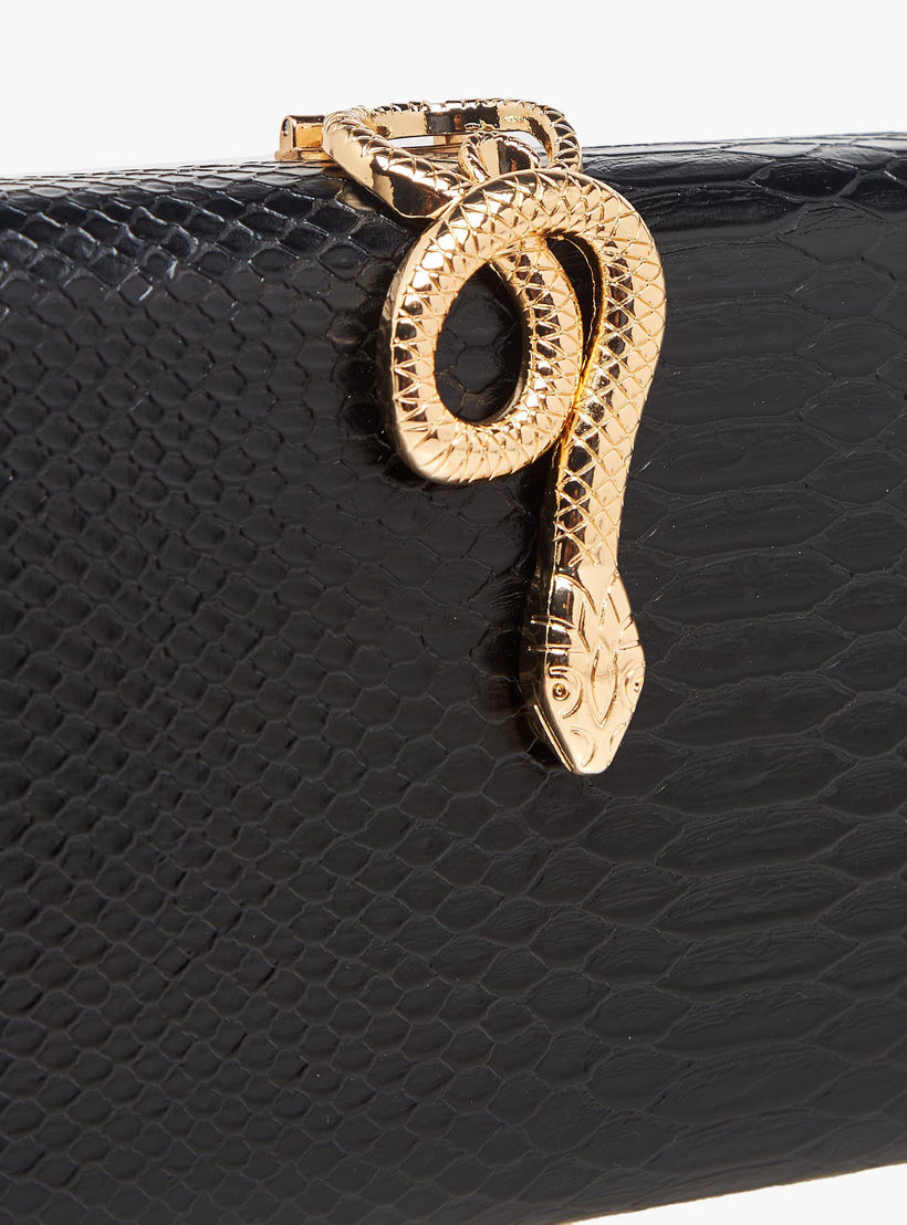 شنطة كلاتش بارزة الملمس بحزام سلسلة قابل للفصل من ساشا-women-bagsandwallets-handbags-image-5