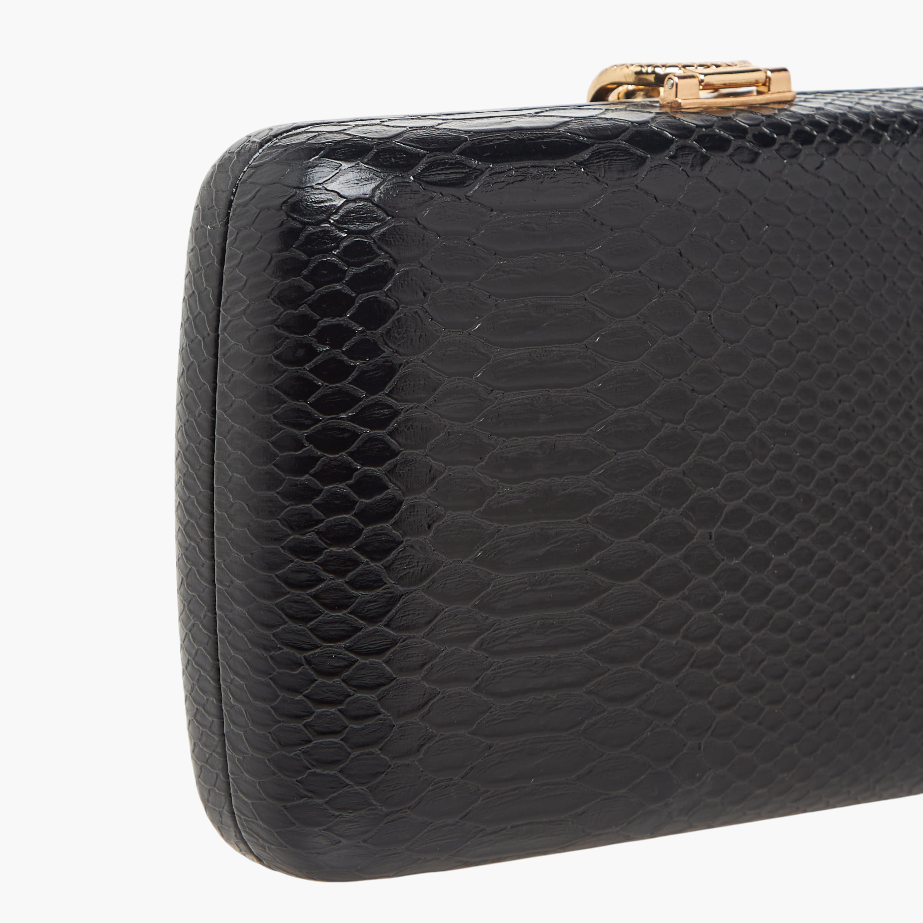 شنطة كلاتش بارزة الملمس بحزام سلسلة قابل للفصل من ساشا-women-bagsandwallets-handbags-image-6