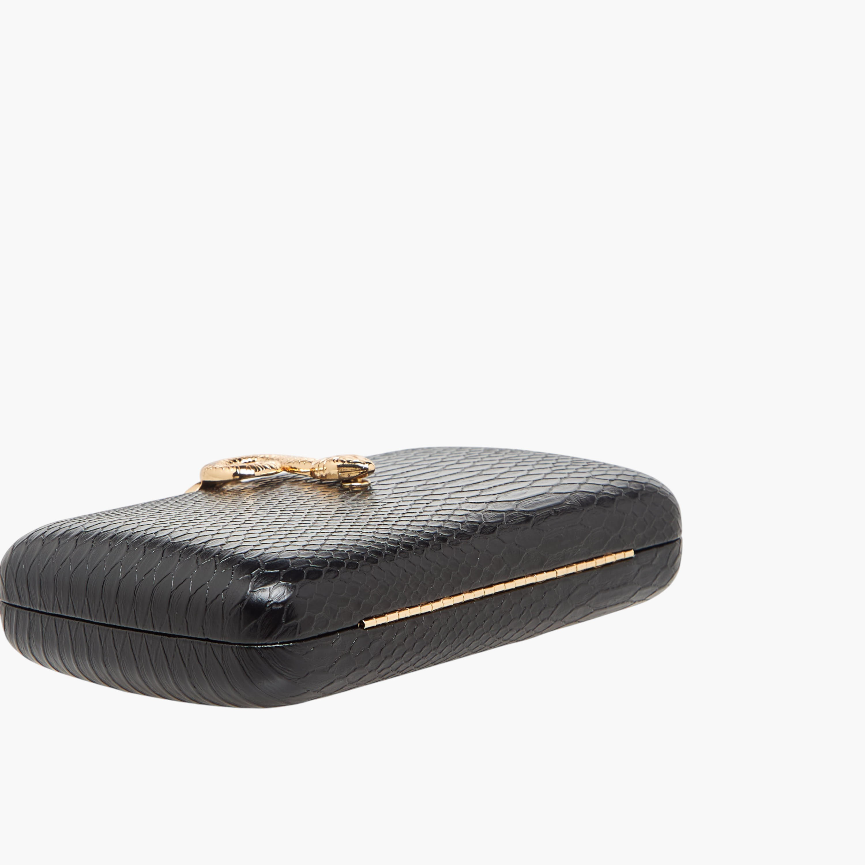 شنطة كلاتش بارزة الملمس بحزام سلسلة قابل للفصل من ساشا-women-bagsandwallets-handbags-image-7