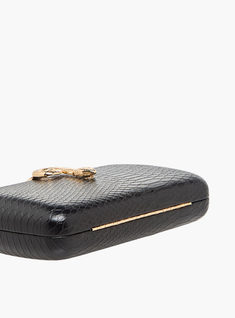 شنطة كلاتش بارزة الملمس بحزام سلسلة قابل للفصل من ساشا-women-bagsandwallets-handbags-image-7