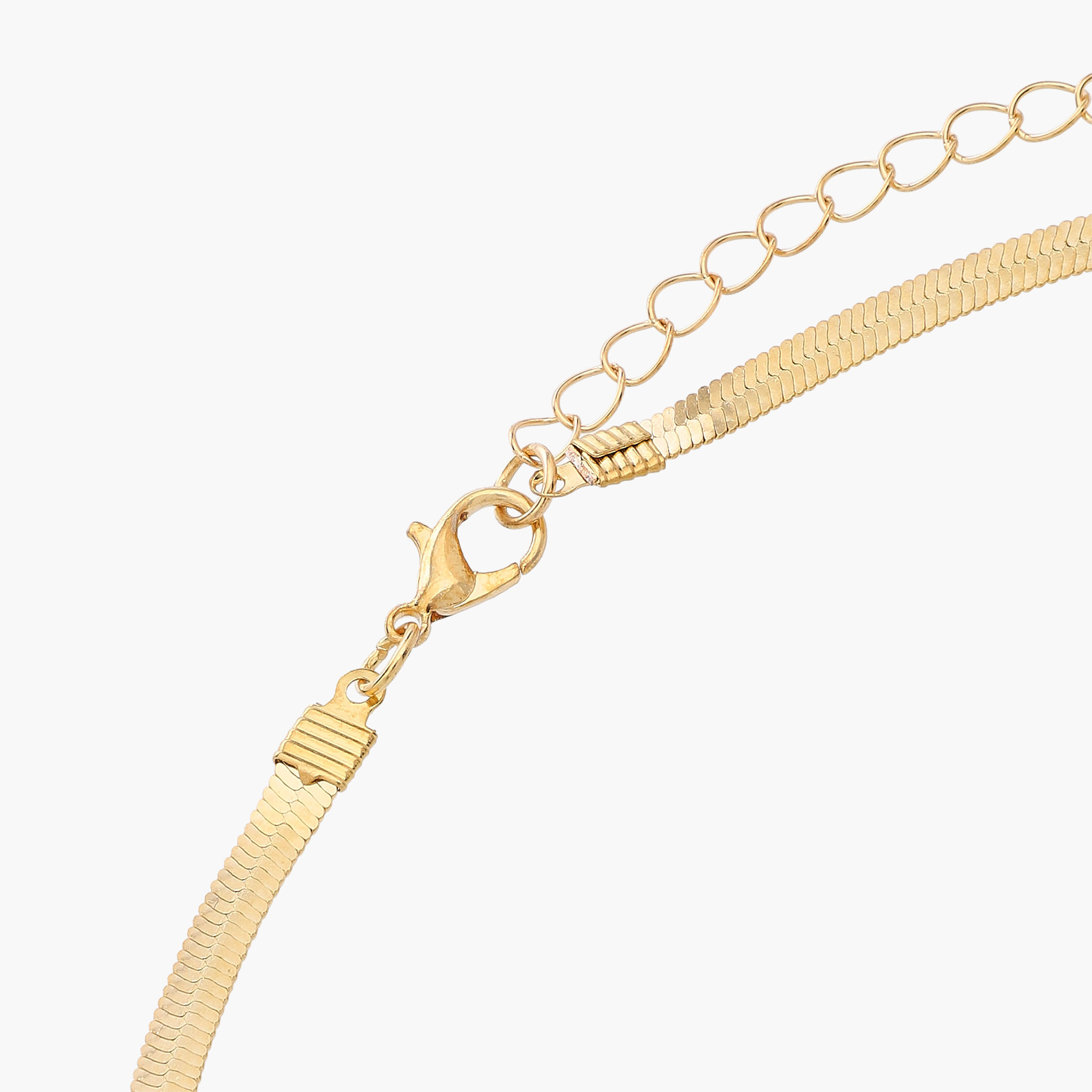 عقد معدن بتصميم ملتوي-women-watchesandjewellery-jewellery-necklacesandpendants-image-5