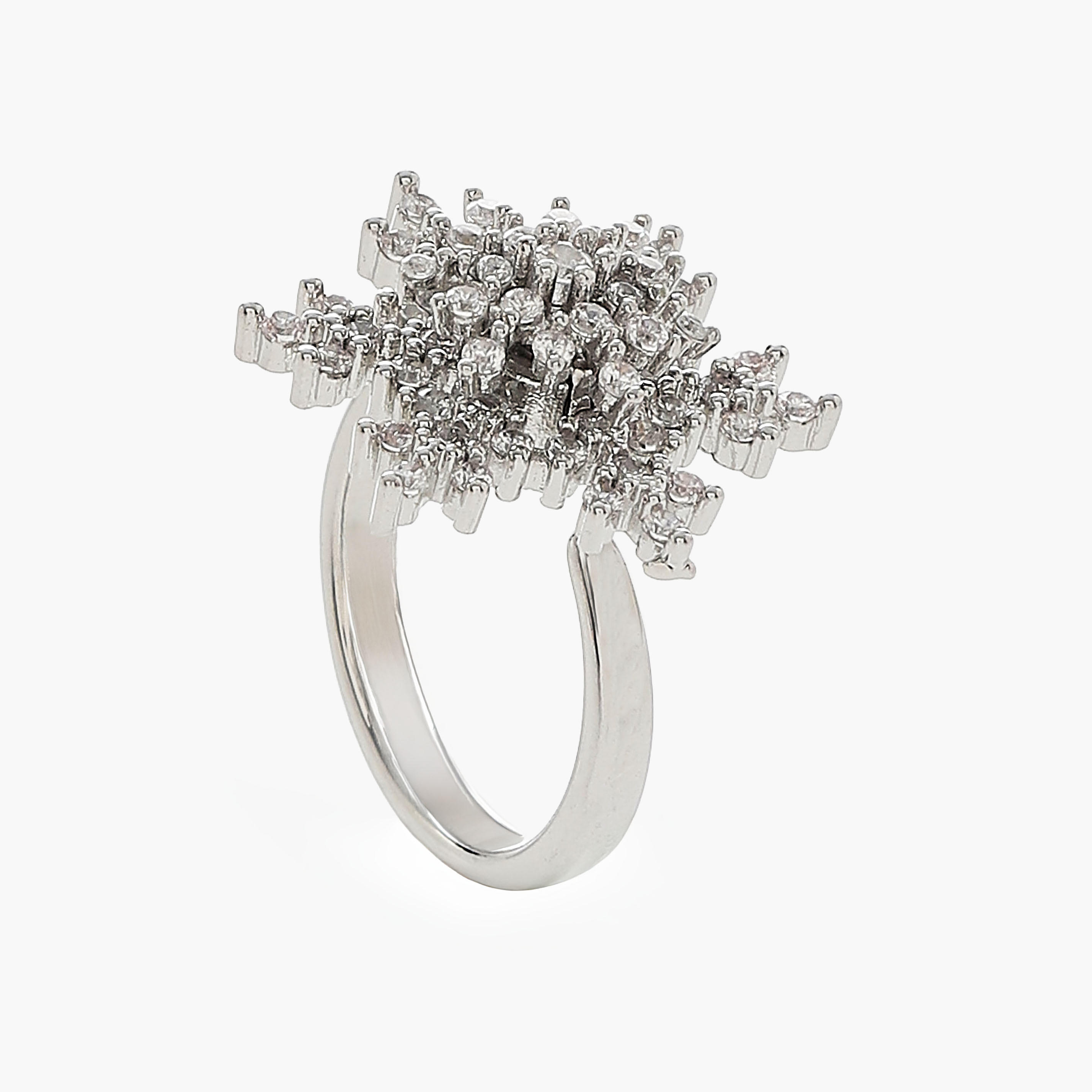 خاتم ميتاليك قابل للتعديل بتصميم ندفة ثلج مزينة-women-watchesandjewellery-jewellery-rings-image-1