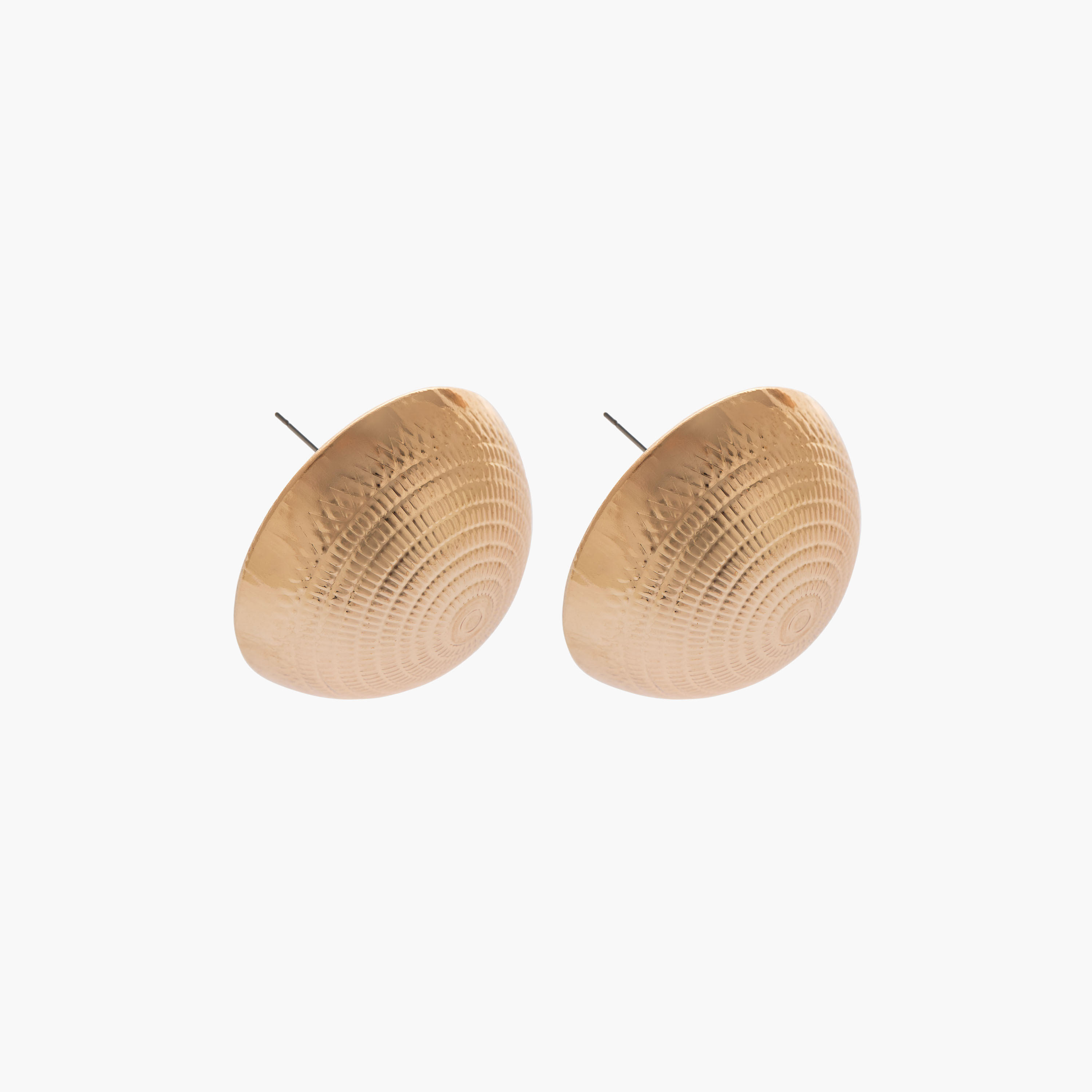 أقراط بلون ذهبي ومكبس إغلاق خلفي-women-watchesandjewellery-jewellery-earrings-image-2
