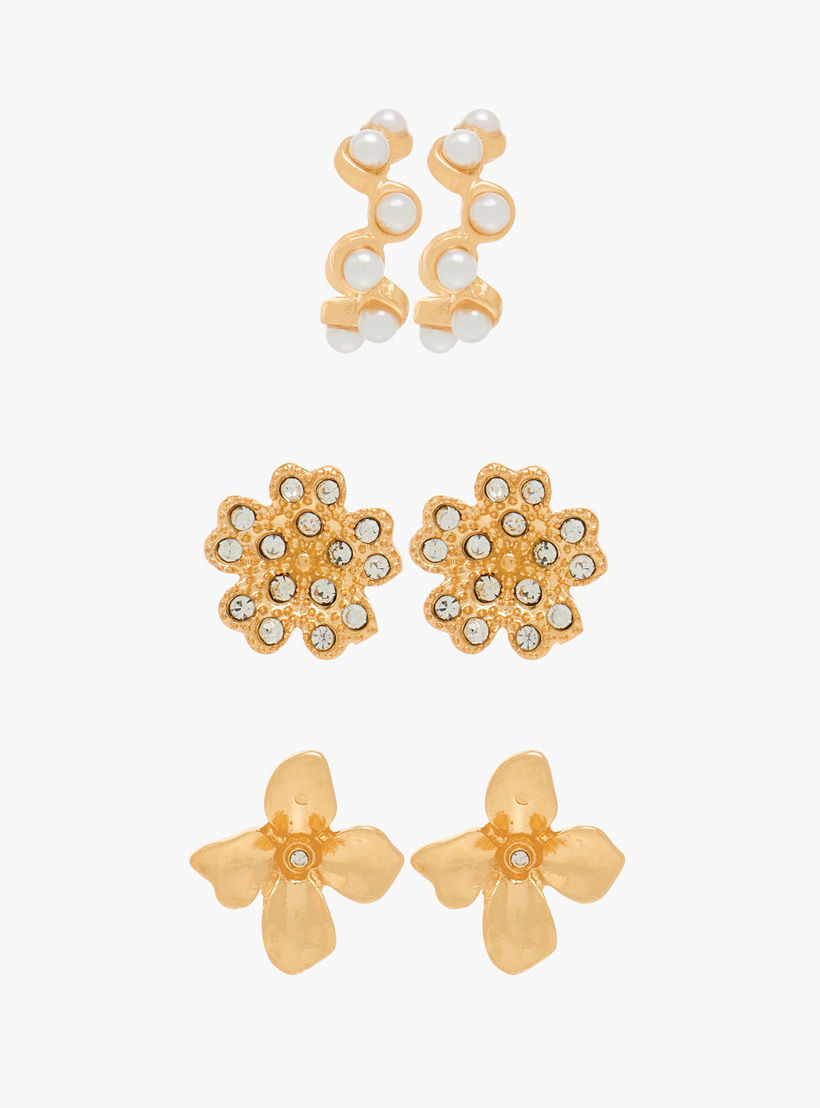 طقم حلق مرصّع بلون ذهبي بتفاصيل مزينة مع مكبس إغلاق خلفي 3 قطع-women-watchesandjewellery-jewellery-earrings-image-1