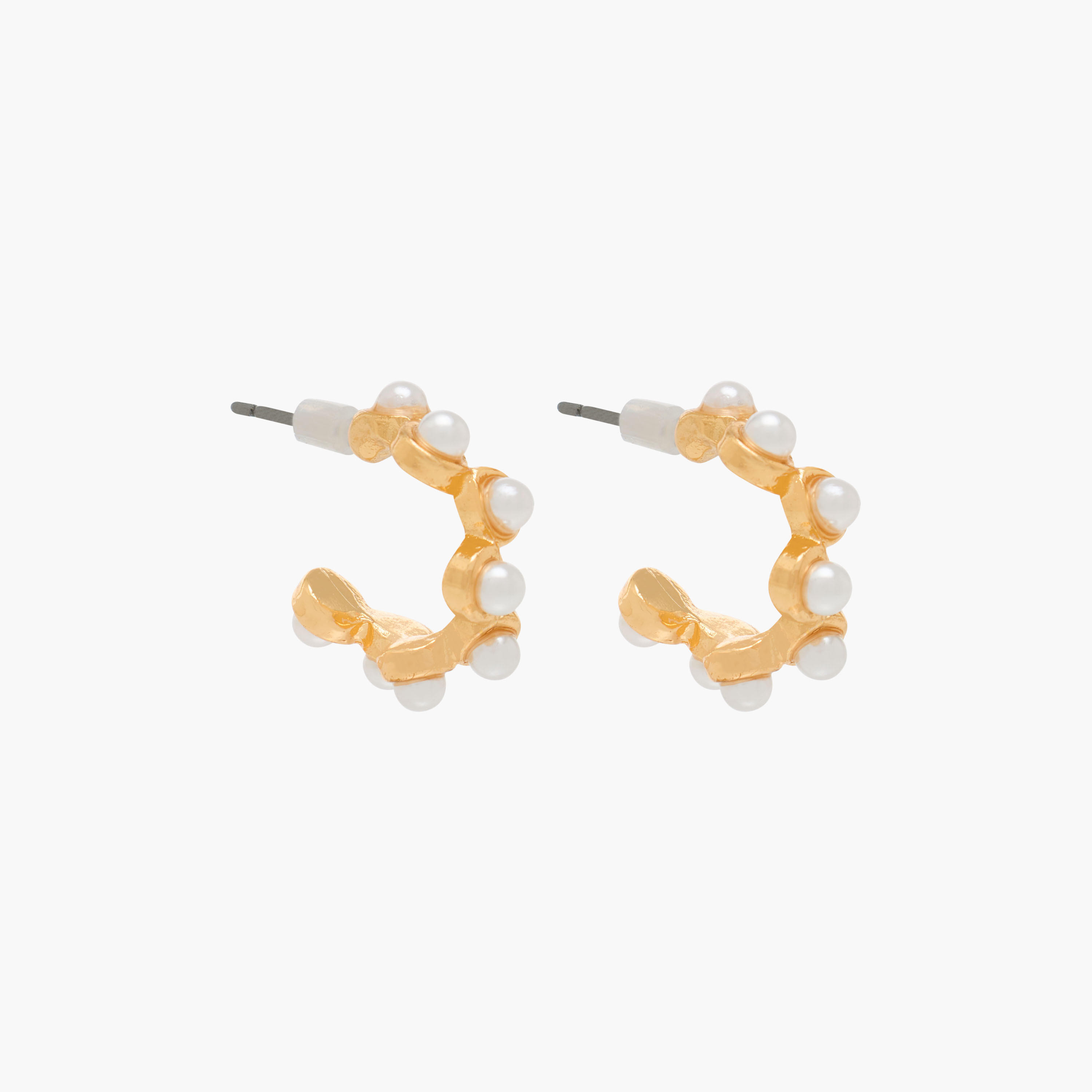 طقم حلق مرصّع بلون ذهبي بتفاصيل مزينة مع مكبس إغلاق خلفي 3 قطع-women-watchesandjewellery-jewellery-earrings-image-3