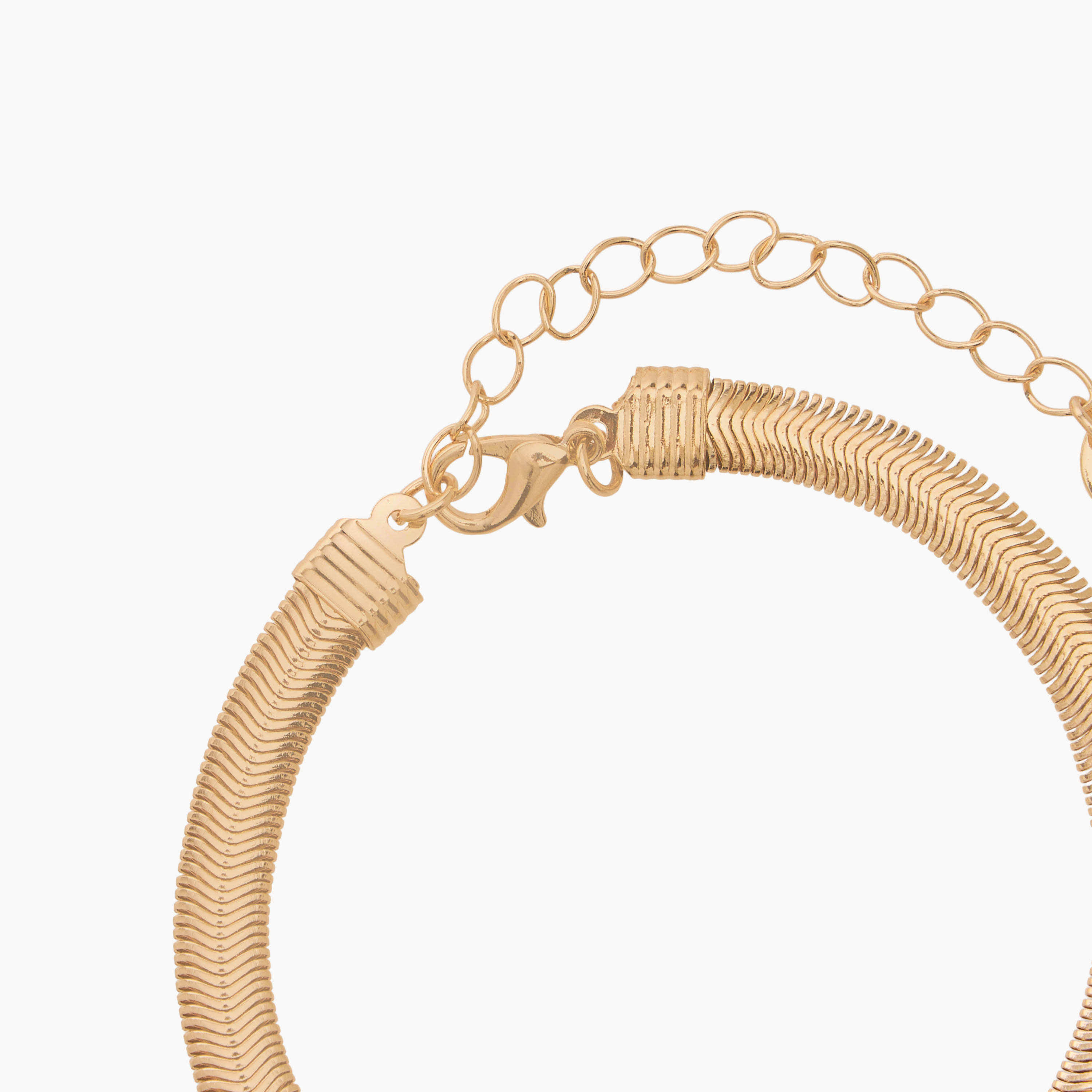 أساور معدنية متنوعة - عبوة 4 قطع-women-watchesandjewellery-jewellery-banglesandbracelets-image-11