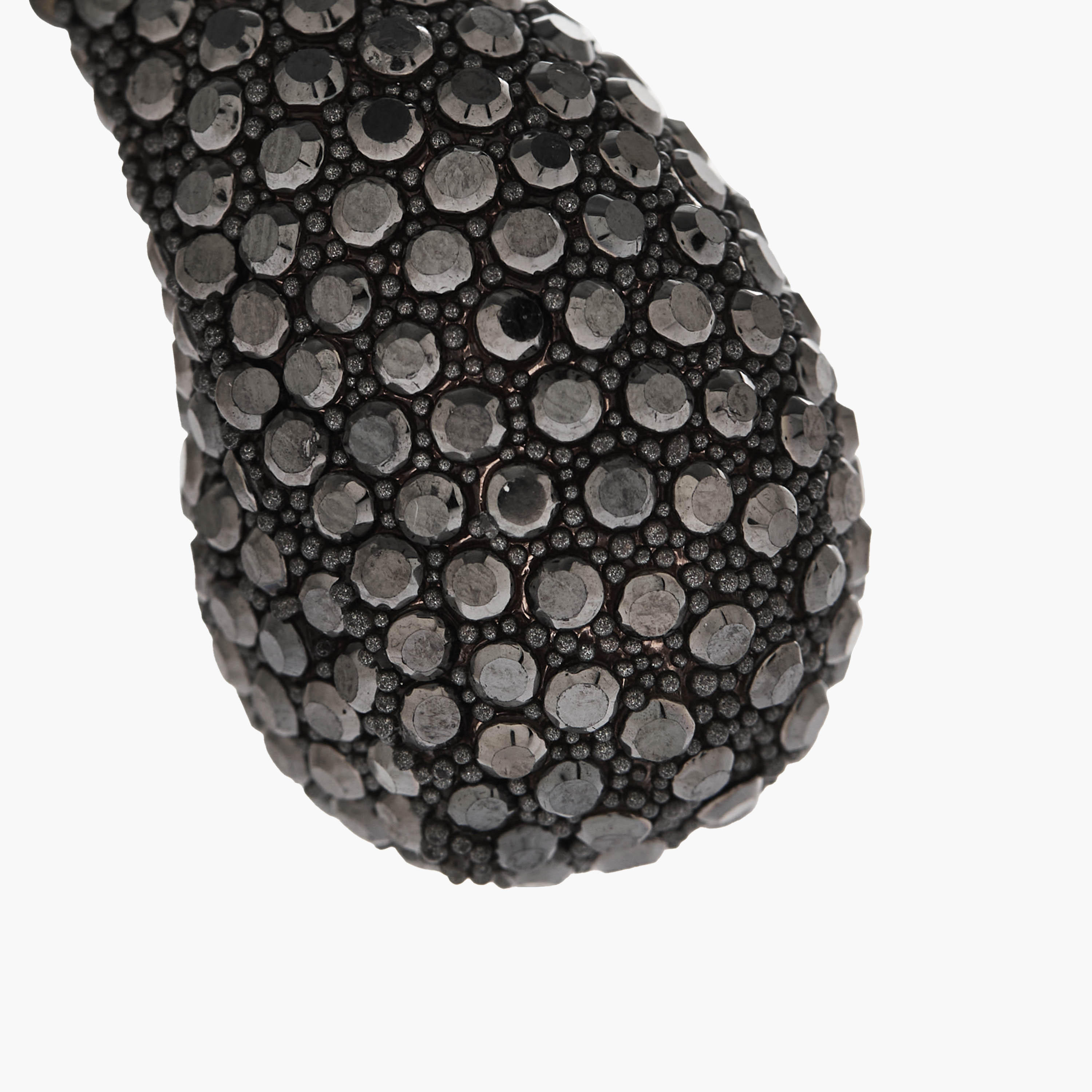 حلق دمعة ميتاليك بمكبس إغلاق خلفي-women-watchesandjewellery-jewellery-earrings-image-4