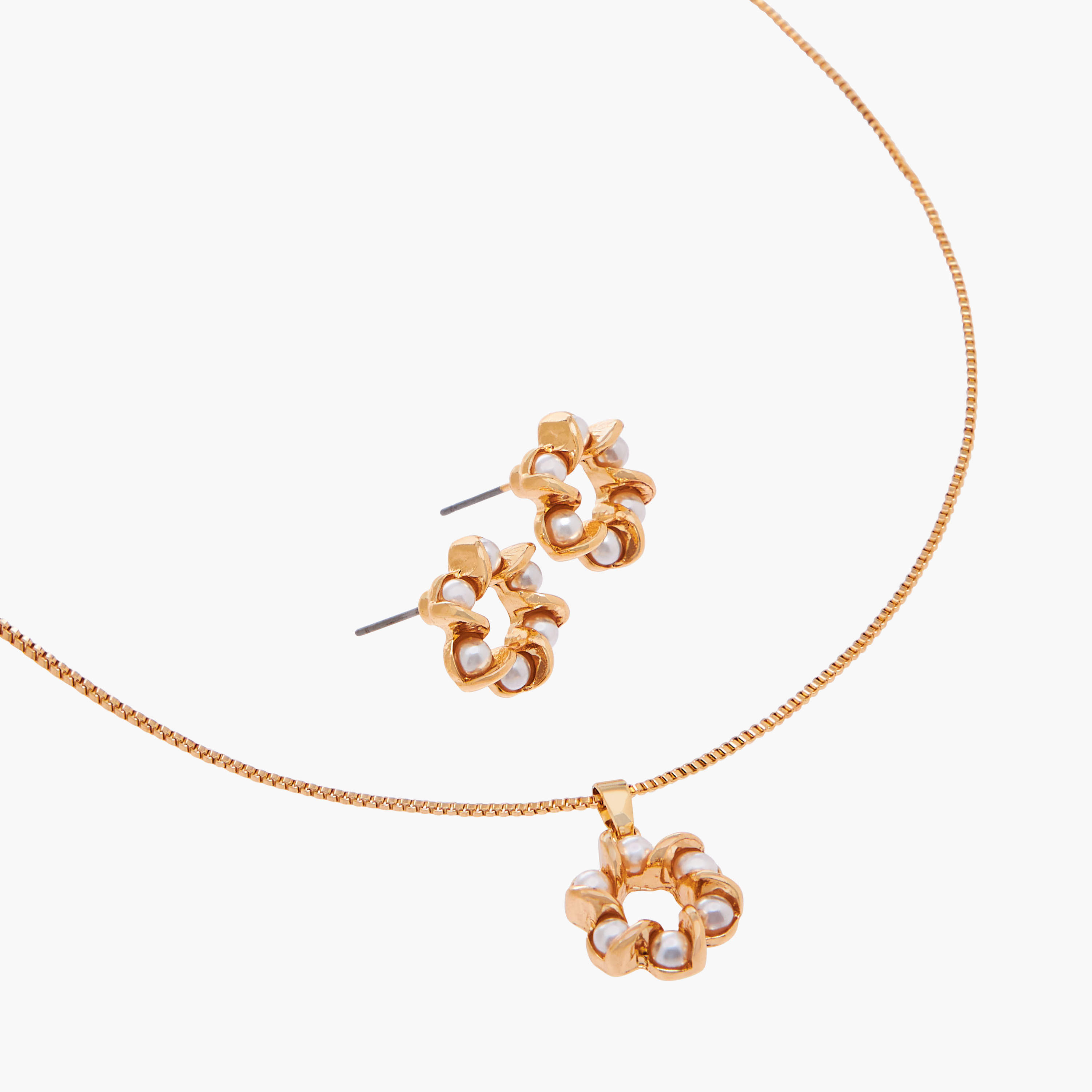 Metal Pearl Embellished Pendant Necklace and Earrings-women-watchesandjewellery-jewellery-jewellerysets-image-4