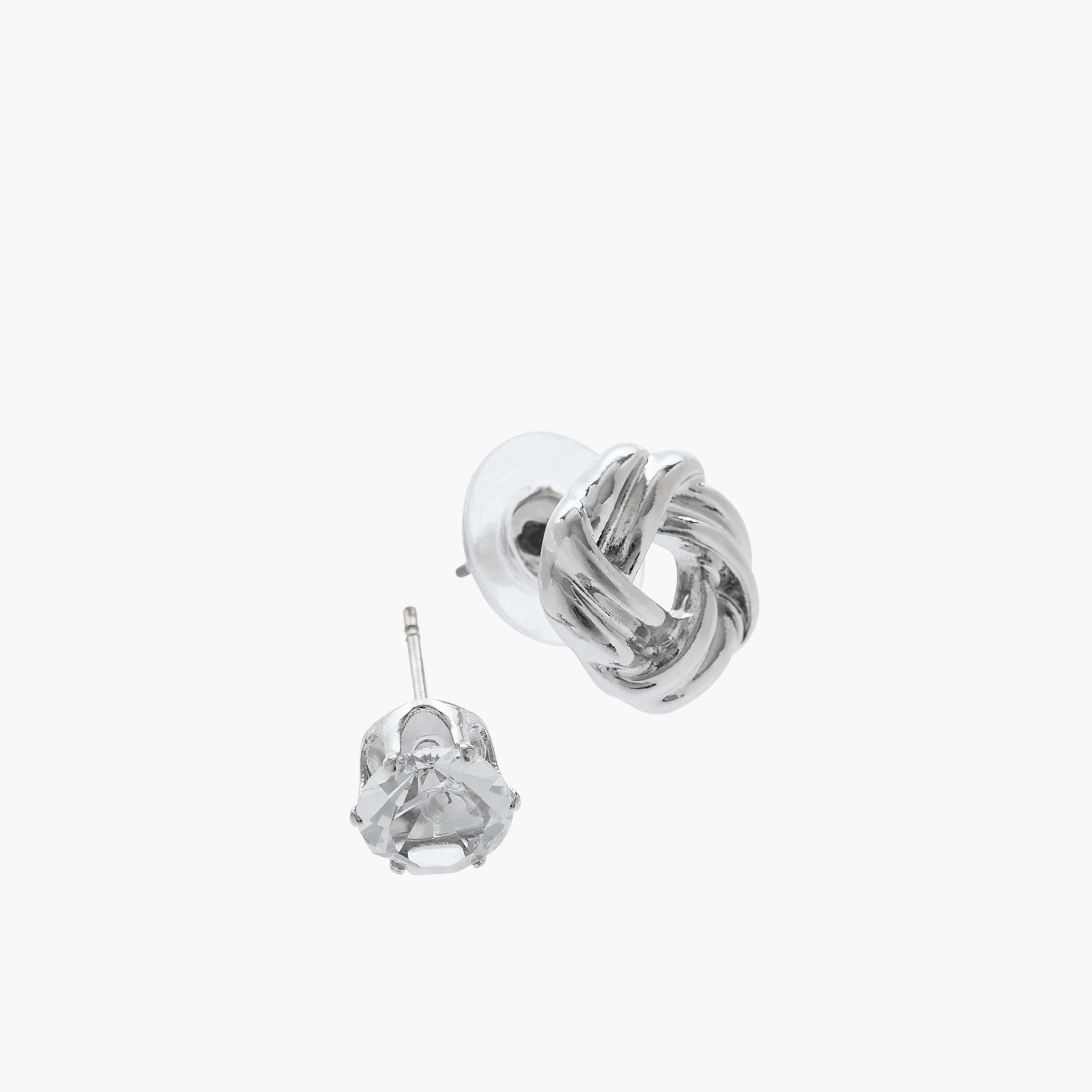 طقم حلق ميتالك مرصّع بمكبس إغلاق خلفي 7 قطع-women-watchesandjewellery-jewellery-earrings-image-4