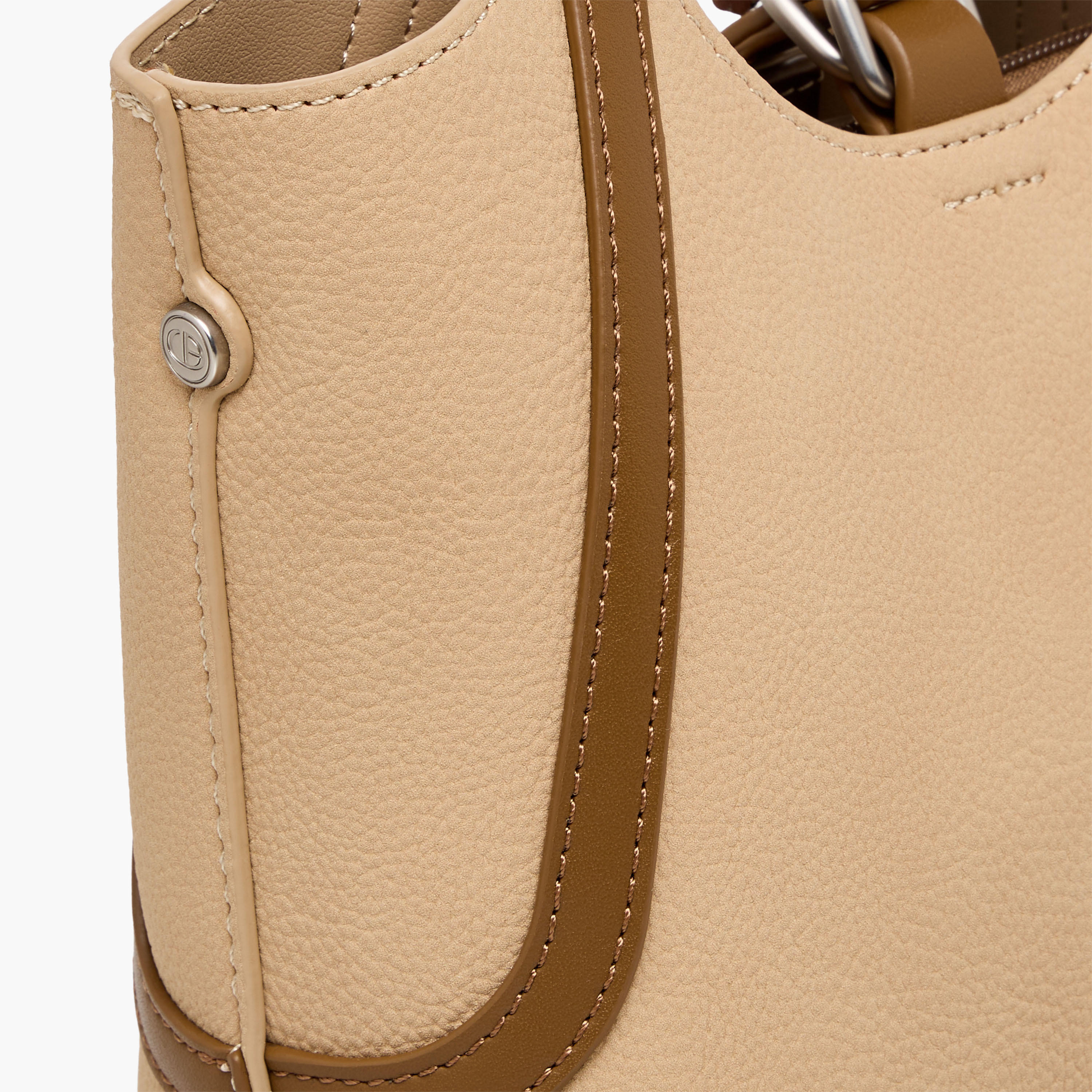 شنطة توت بارزة الملمس مع محفظة من كريسبيلا-women-bagsandwallets-handbags-image-7