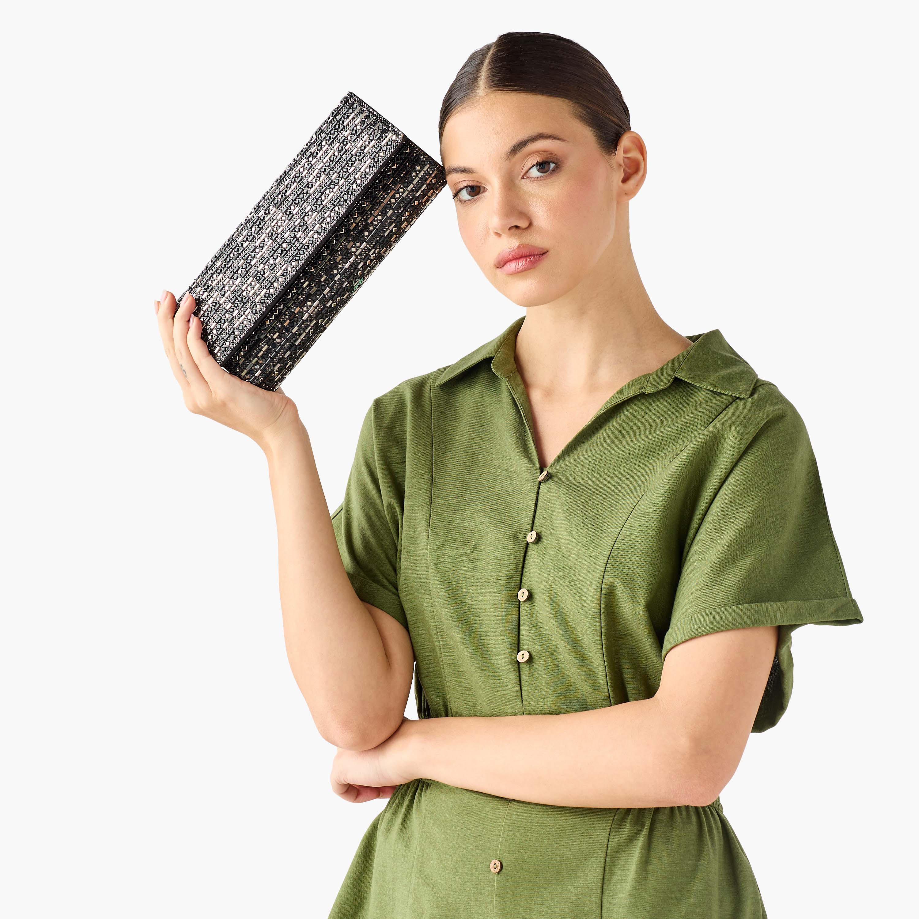 شنطة كلاتش مزيّنة بحزام سلسلة قابل للفصل للنساء من ساشا-women-bagsandwallets-handbags-image-2