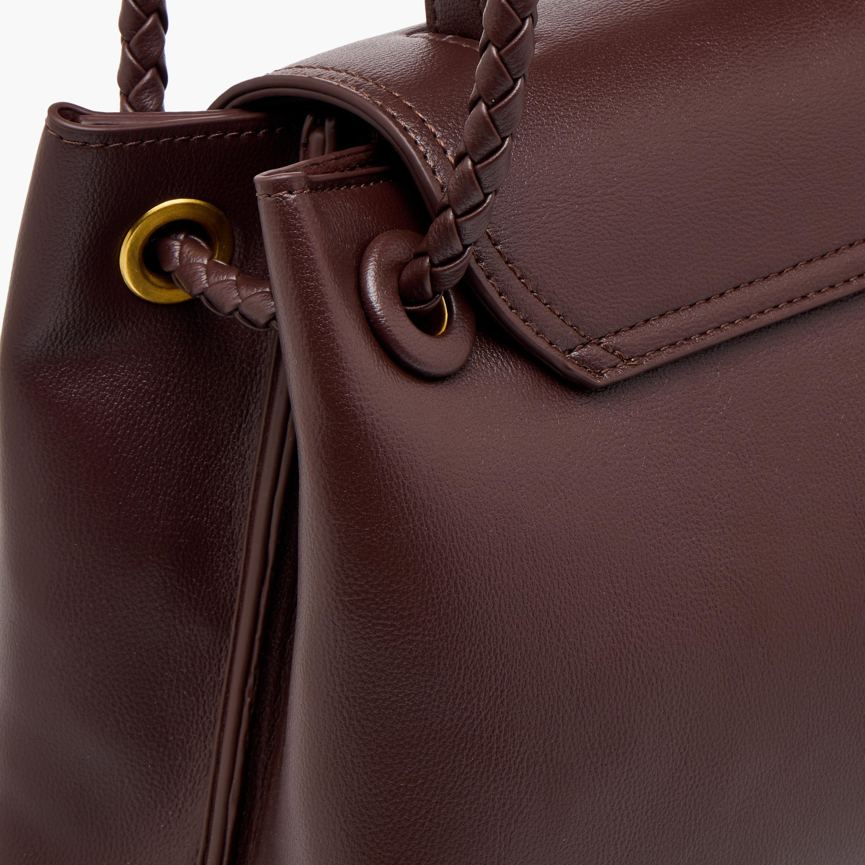 شنطة توت بارزة الملمس بمقبض مزدوج مضفر من ساشا-women-bagsandwallets-handbags-image-7