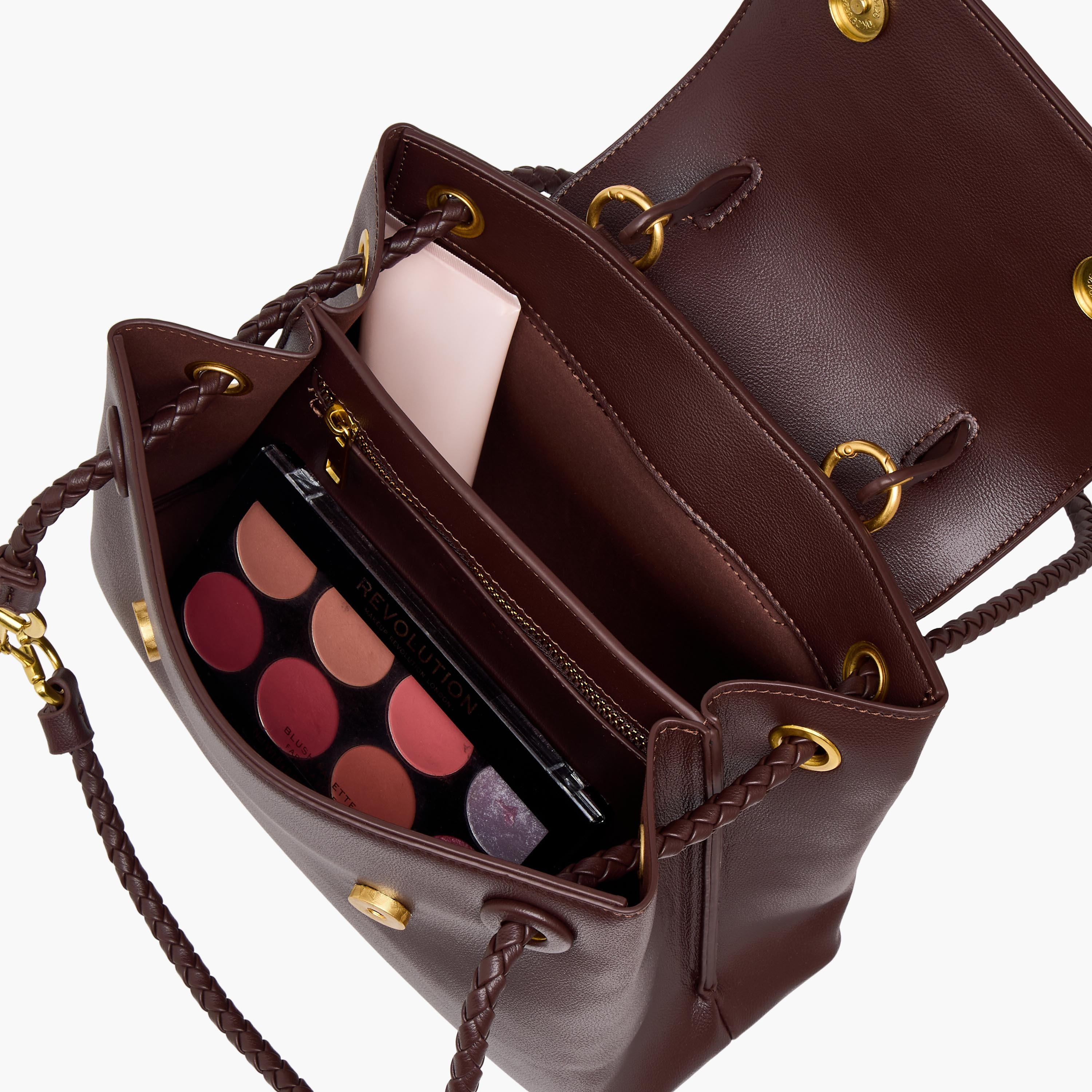 شنطة توت بارزة الملمس بمقبض مزدوج مضفر من ساشا-women-bagsandwallets-handbags-image-9