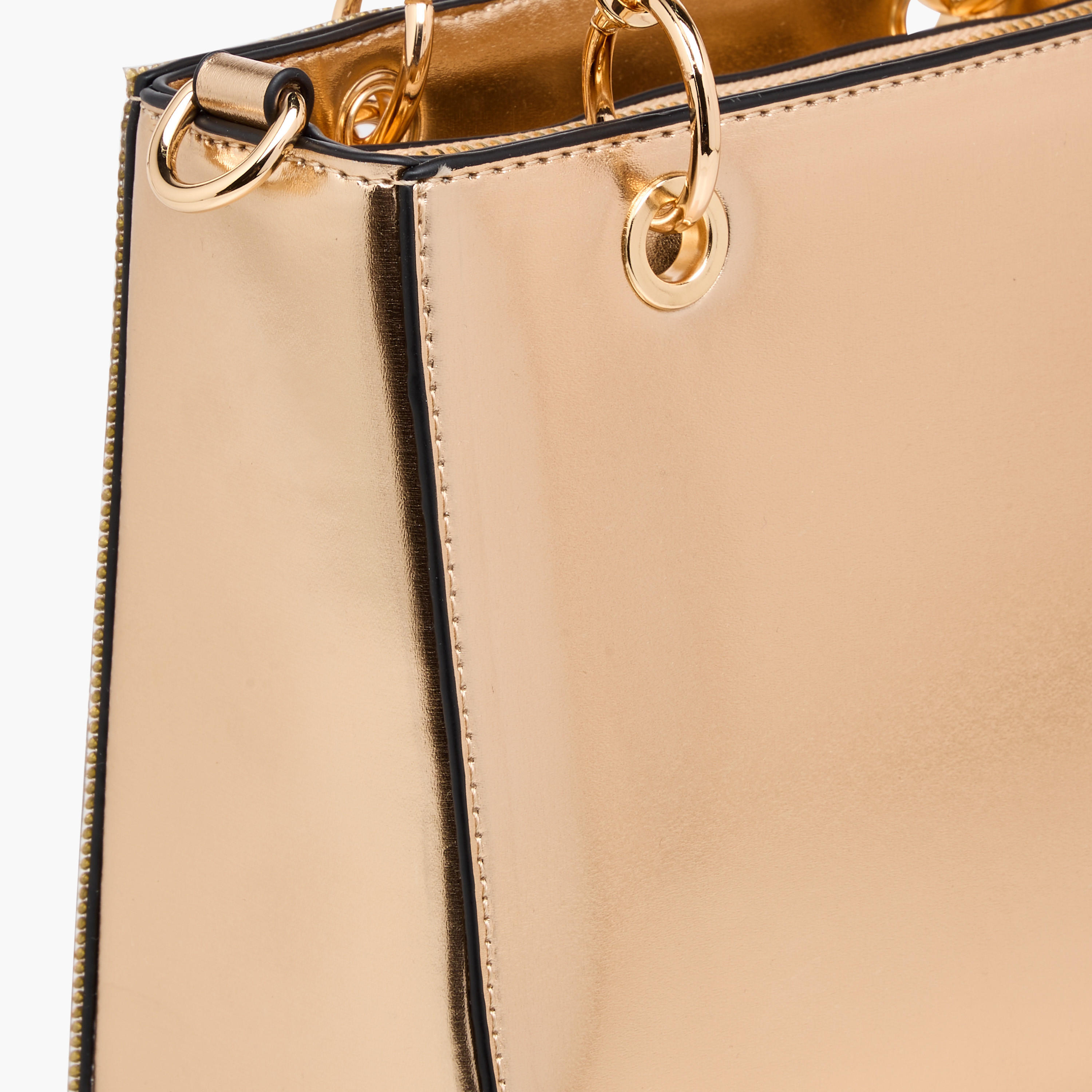 شنطة ساتشيل مزينة وبدلاية تيا من تاشا-women-bagsandwallets-handbags-image-6