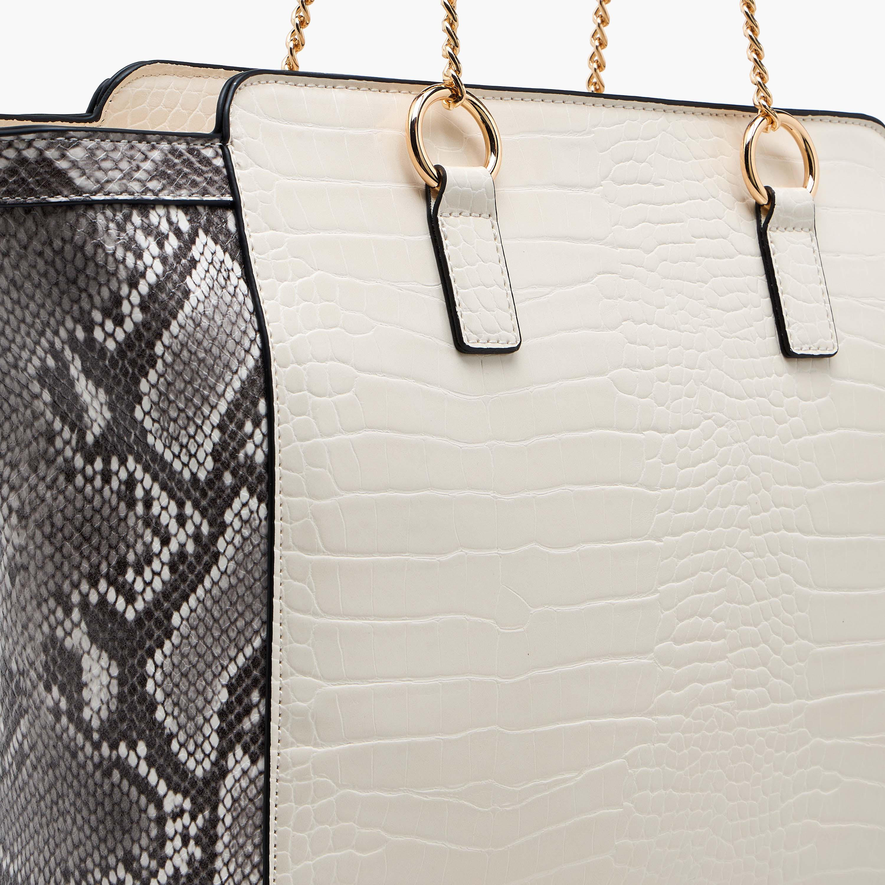 شنطة توتي بمقابض مزدوجة وطبعات حيوانات تيا من ساشا-women-bagsandwallets-handbags-image-6