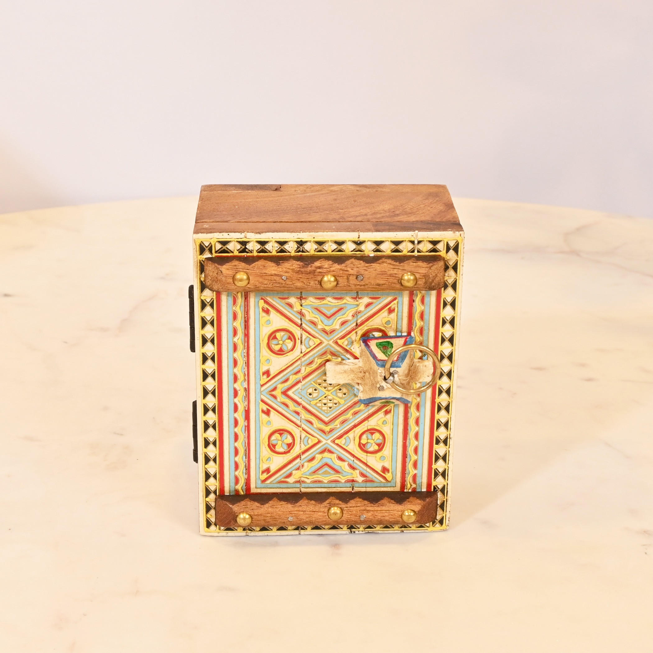 صندوق خشبي مزخرف-household-decor-boxesandtrays-image-1