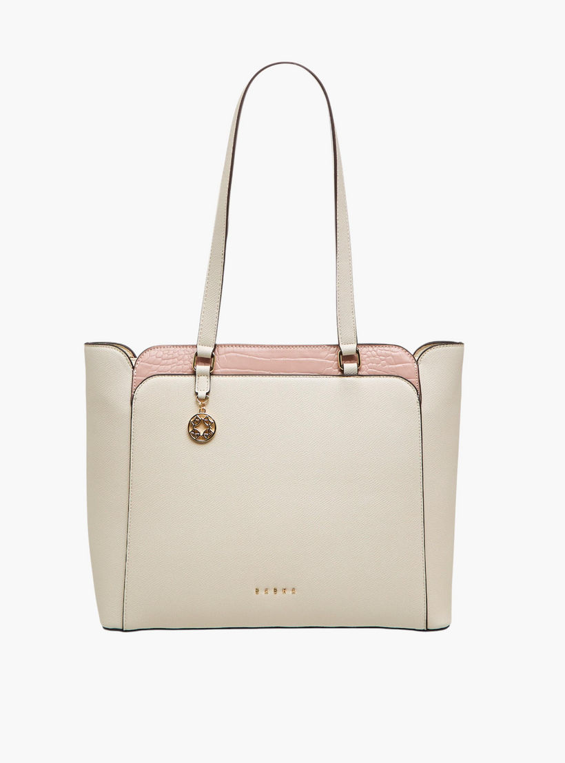 شنطة توتي بارزة الملمس بمقابض مزدوجة من ساشا كودز-women-bagsandwallets-handbags-image-1