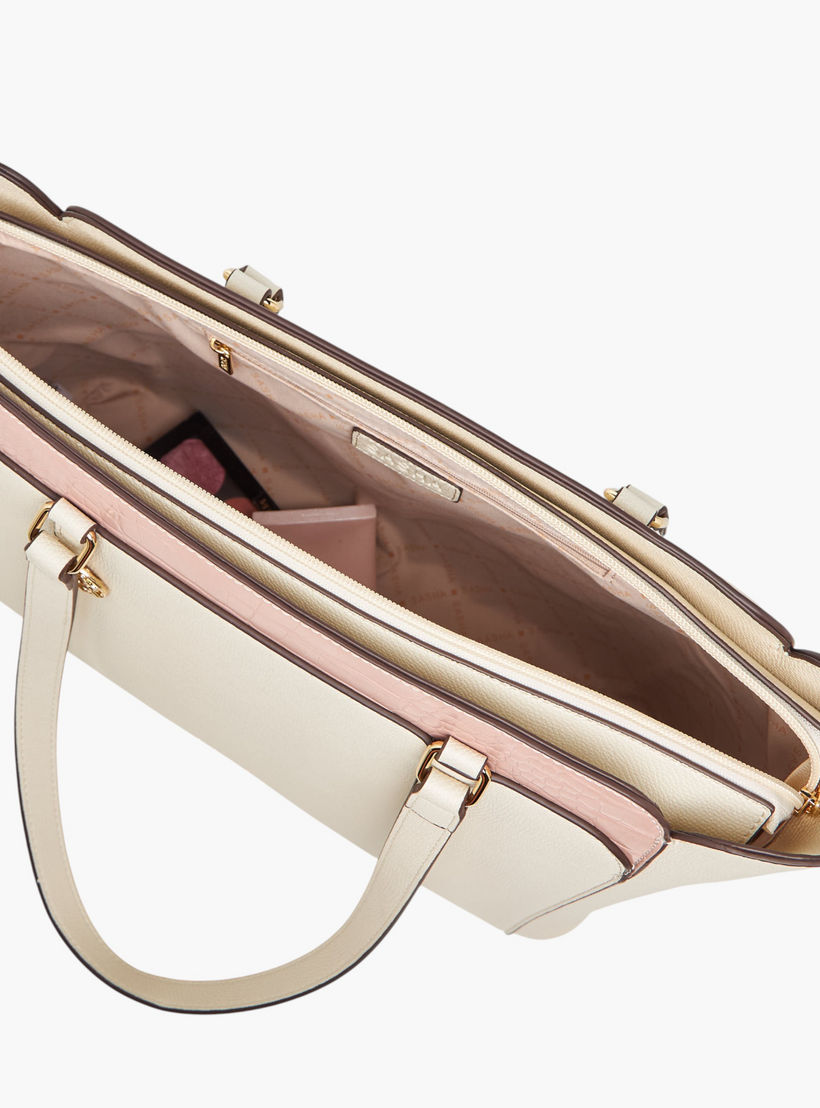 شنطة توتي بارزة الملمس بمقابض مزدوجة من ساشا كودز-women-bagsandwallets-handbags-image-8